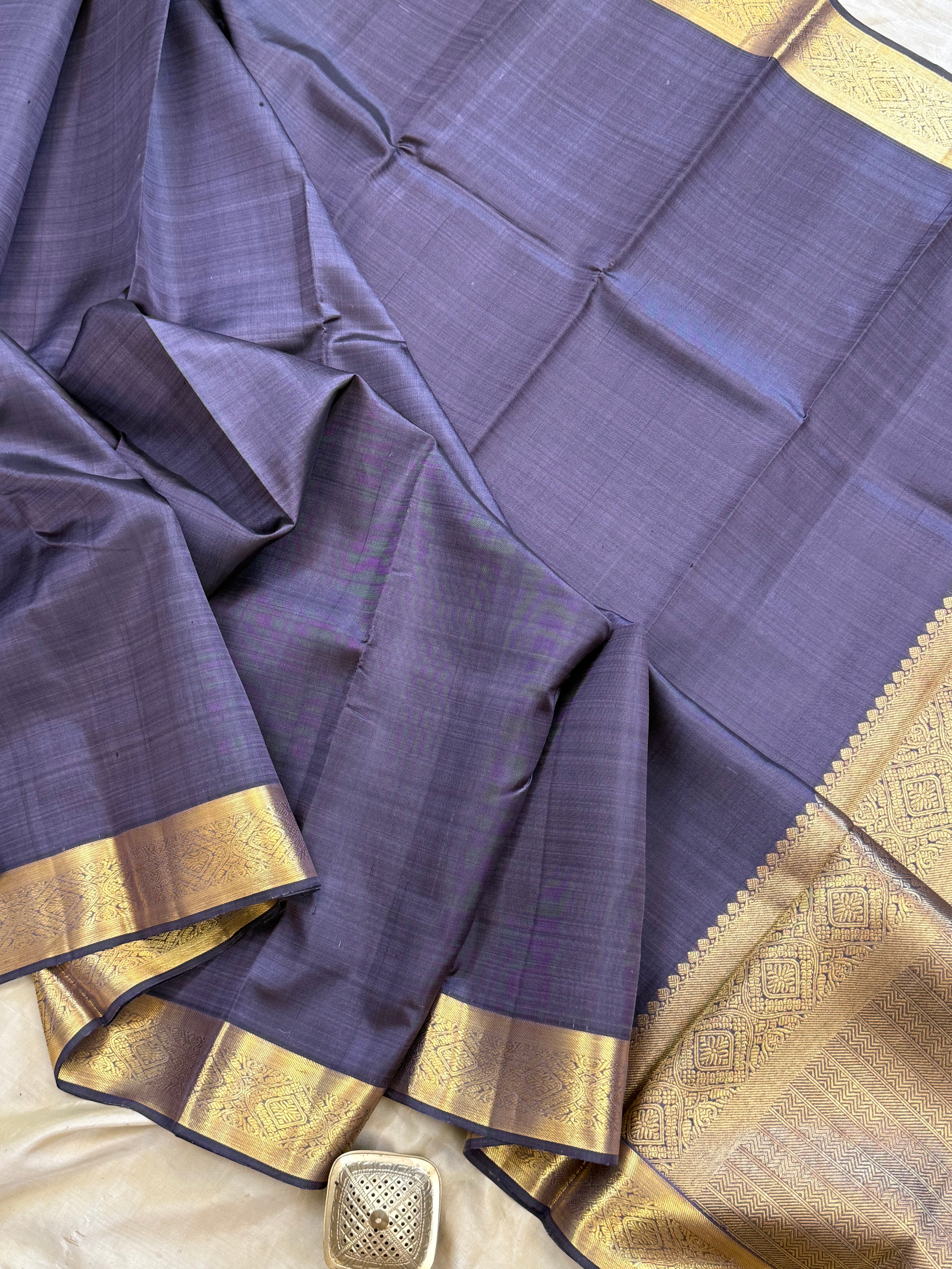 Greyish purple  / Arani silk CLSA 5889