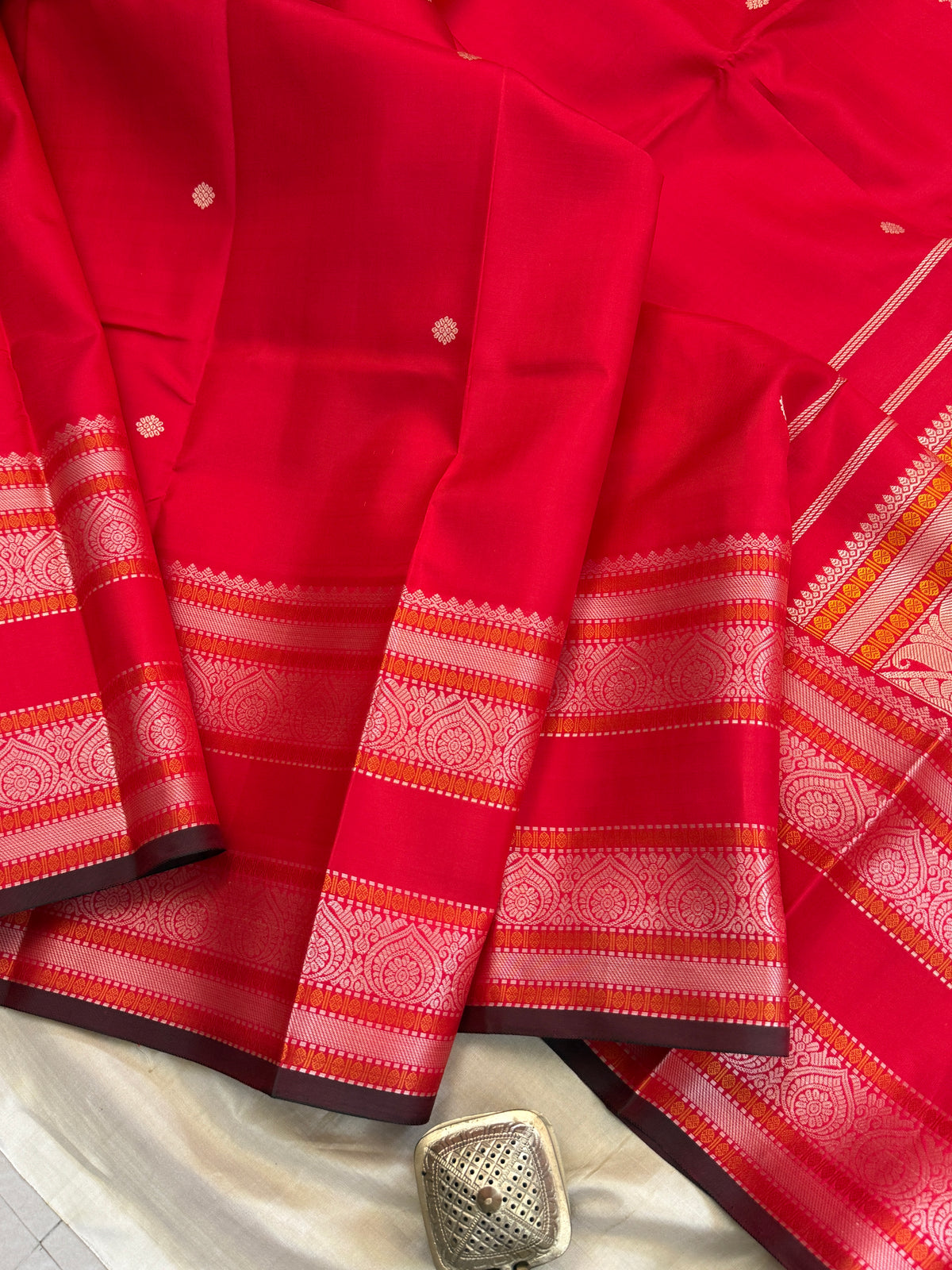 Special edition-red thread border with body Butta silk saree/clsa 12557