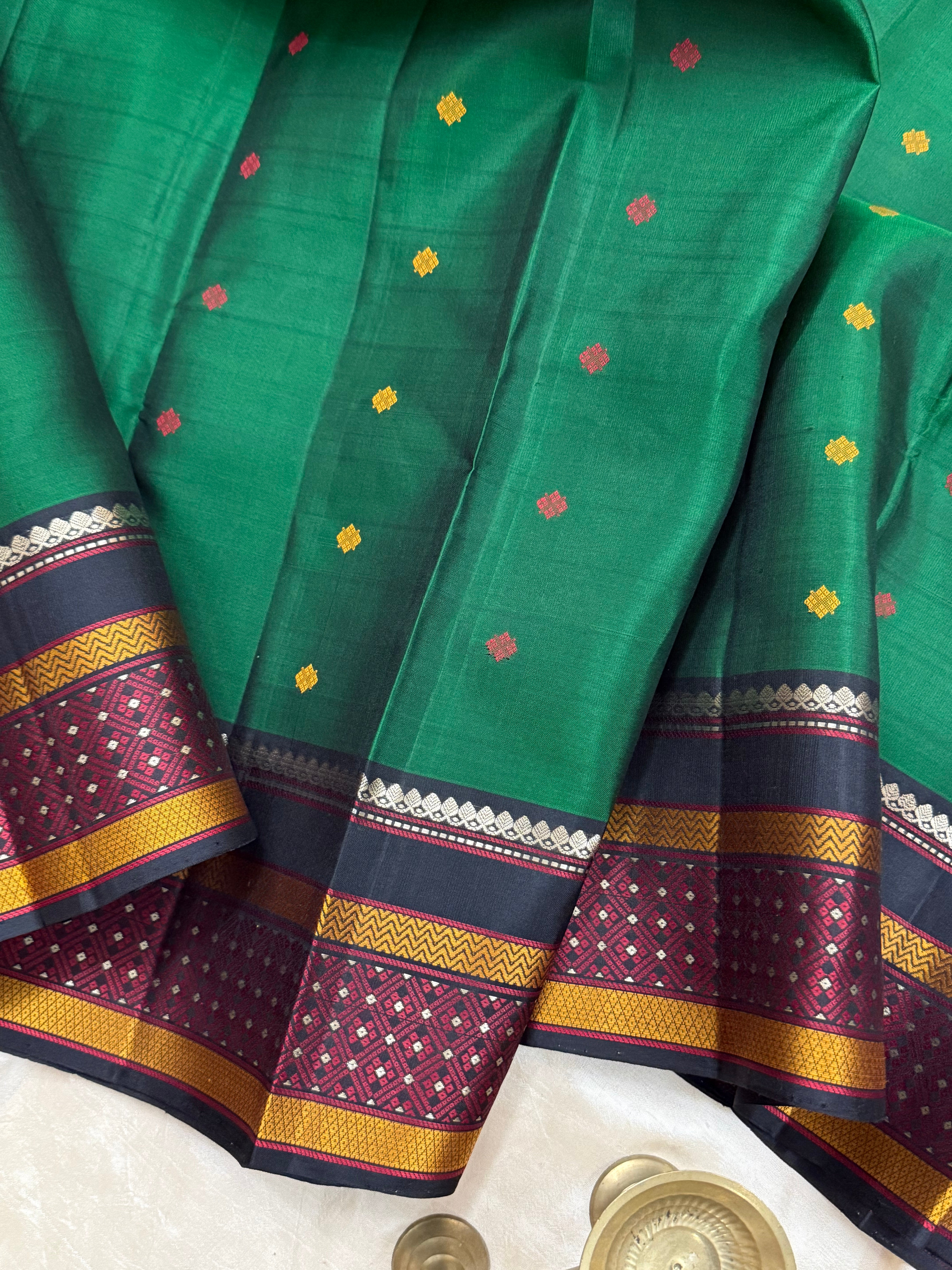 Dark green and black / Varnangal Soft Silk