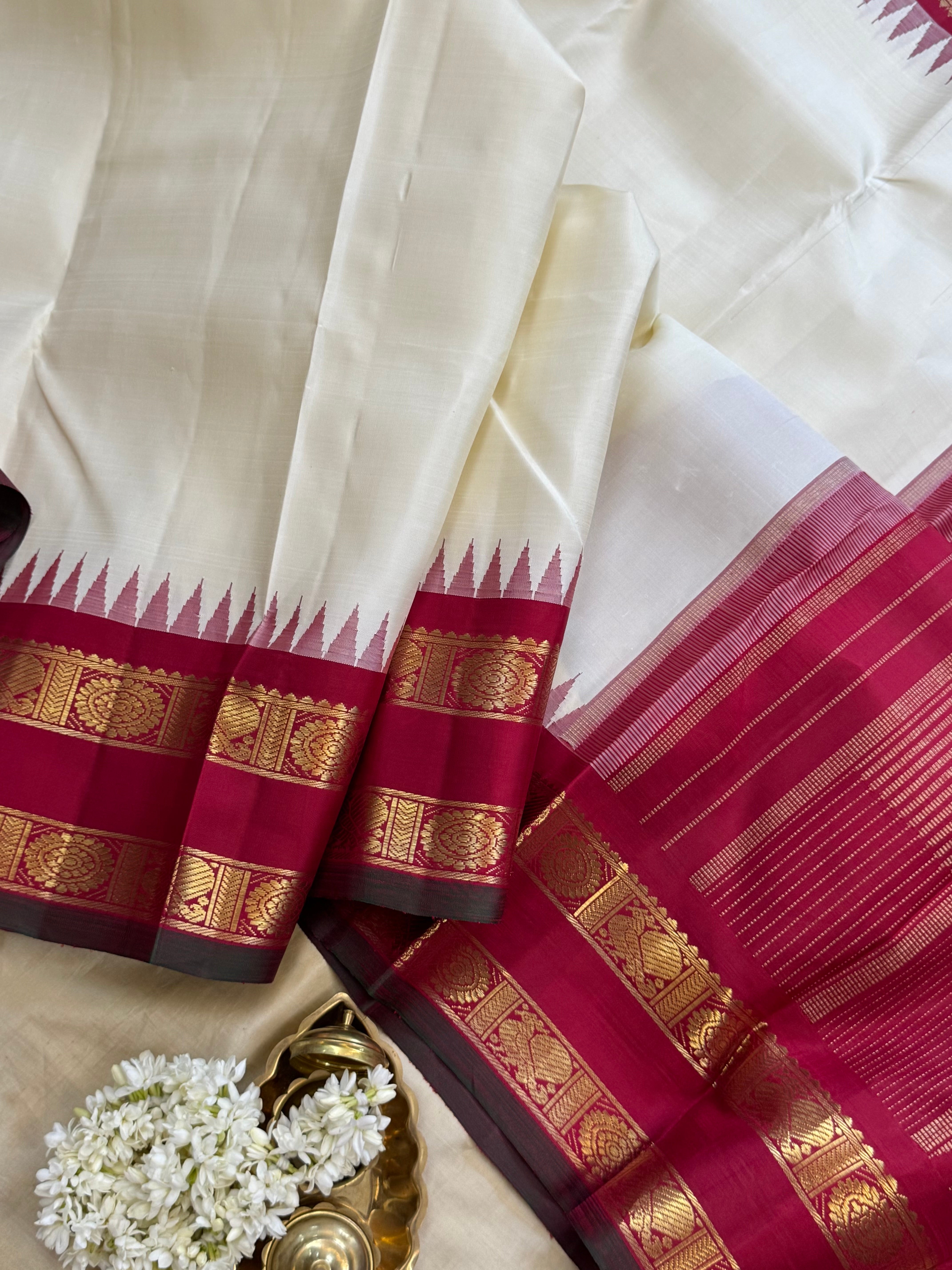 Off white Korvai retta pet border/ kanjipuram silk CLSA6309