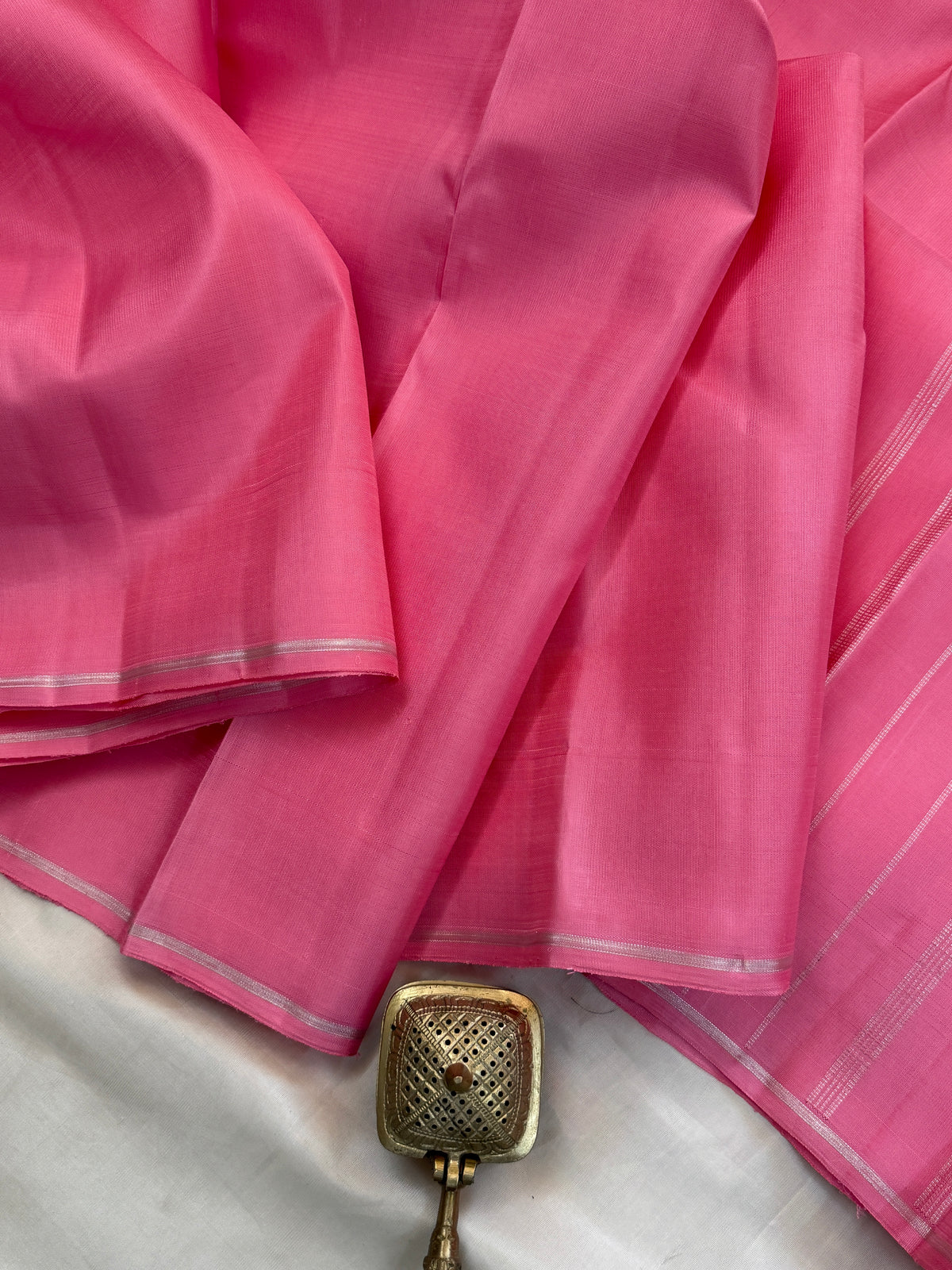 Rose milk and silver pure Zari / kanjipuram silk saree clsa 12324