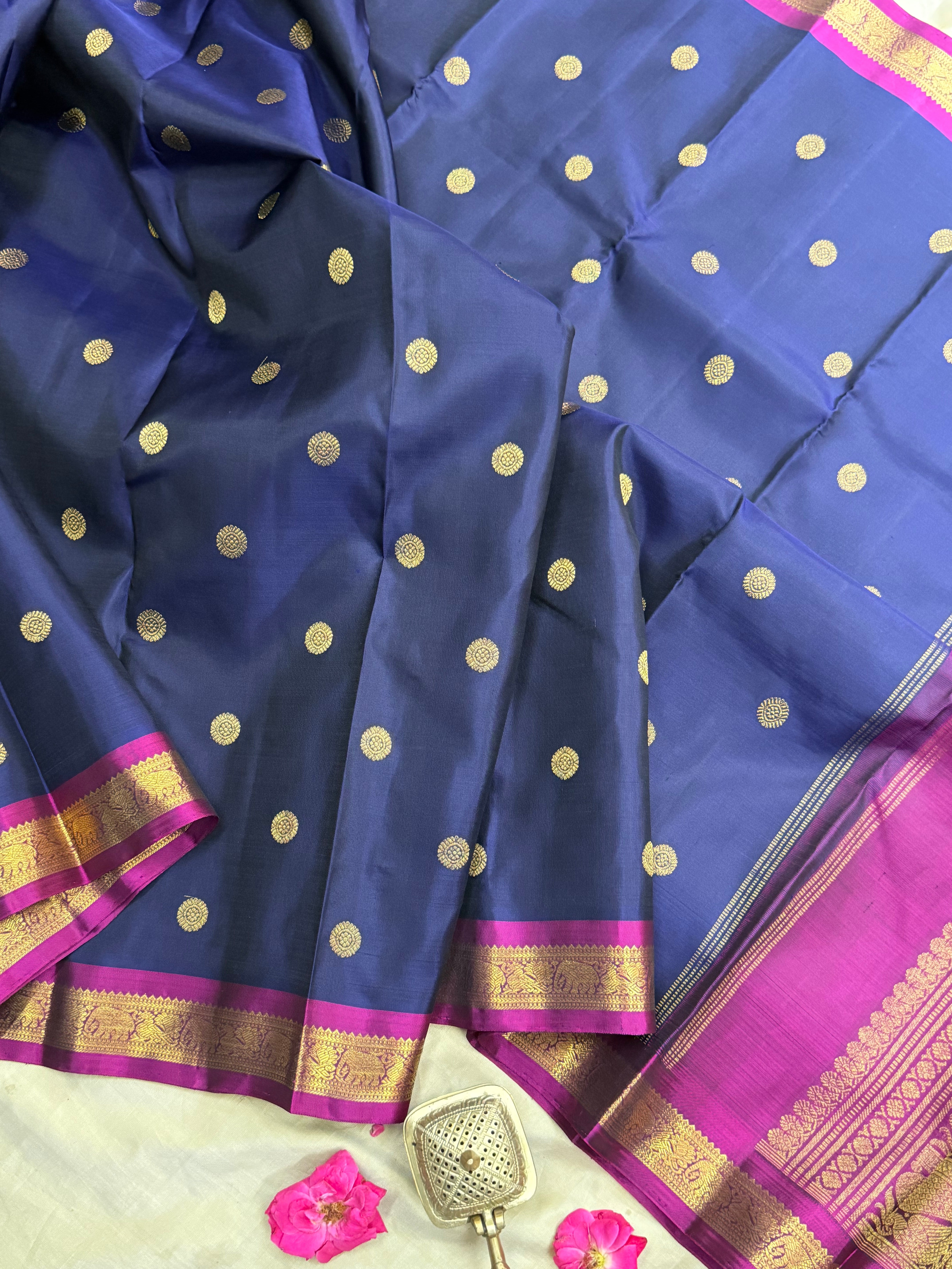 Dark blue  small border pure Zari Kanjipuram silk CLSA9774
