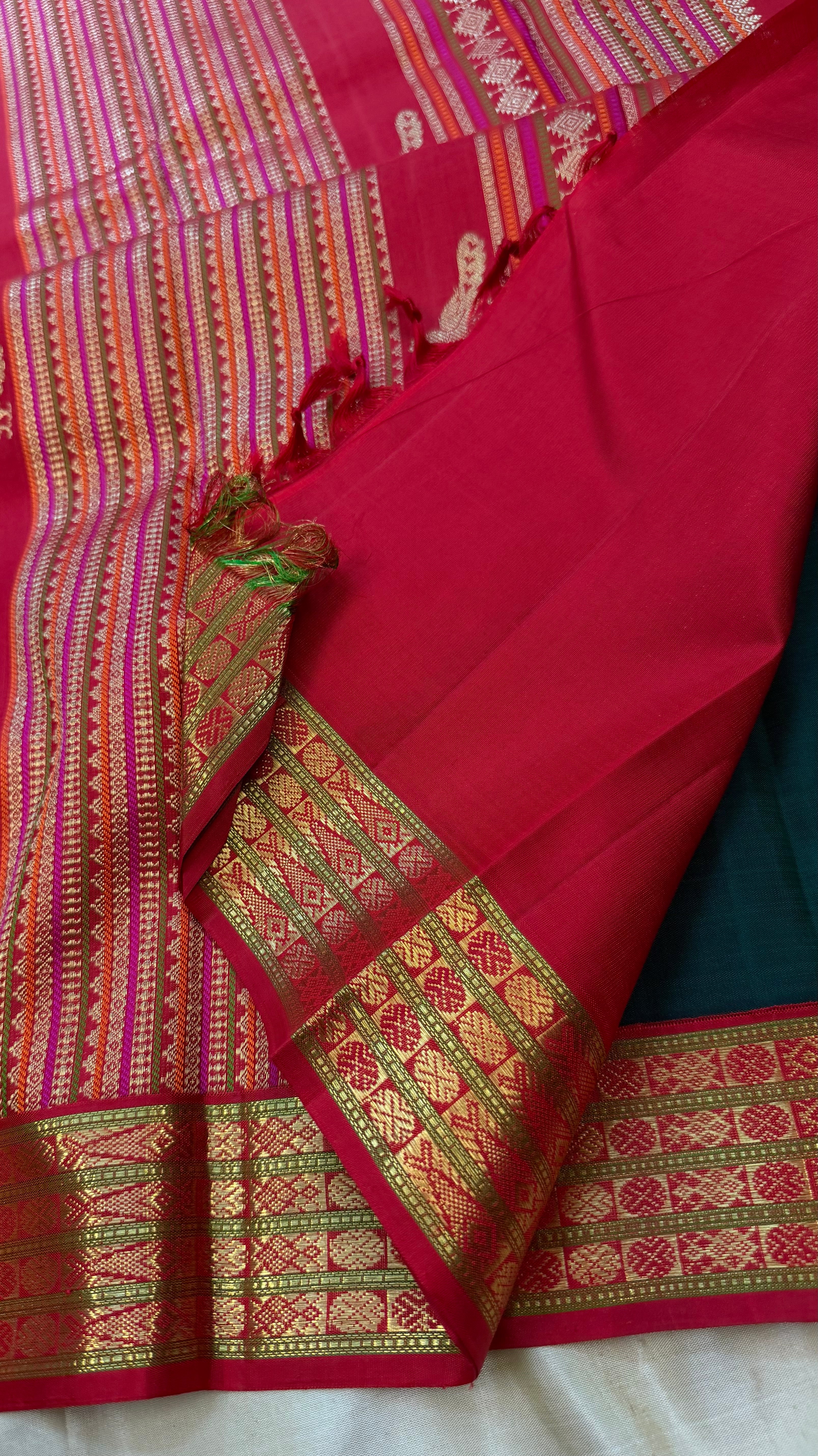 Green Bomkai inspired  small border Korvai  / Kanjipuram silk