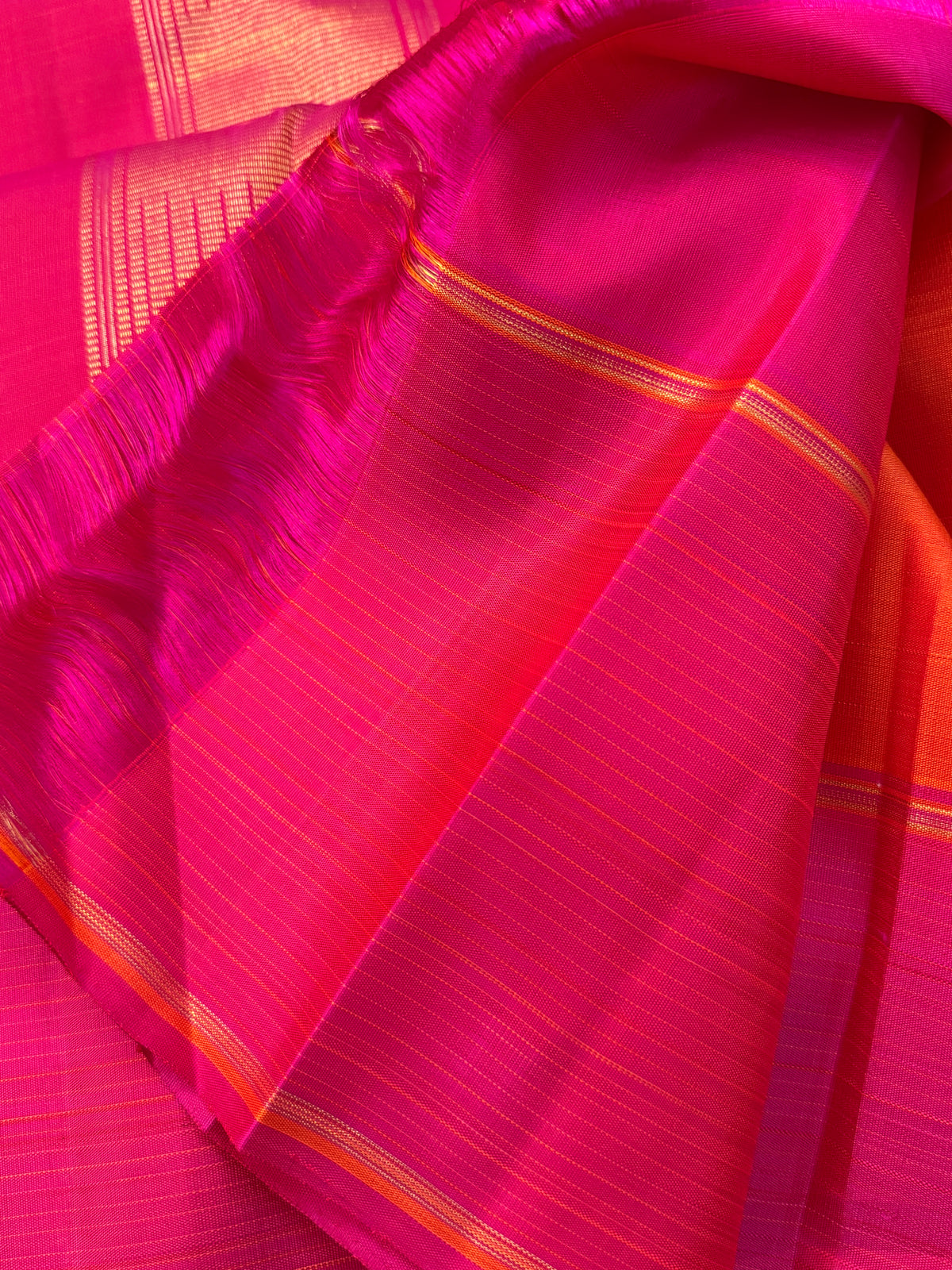 Orange body and zari Butta / kanjipuram silk saree clsa 12133