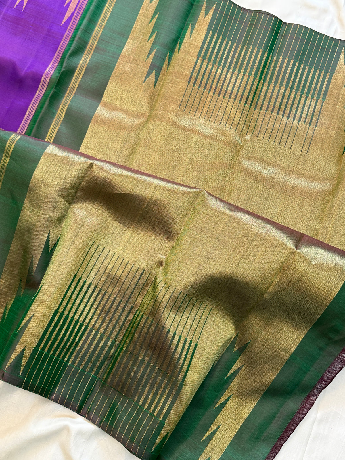 Brinjal 8 kol temple border/ Kanjipuram silk saree CLSA11548
