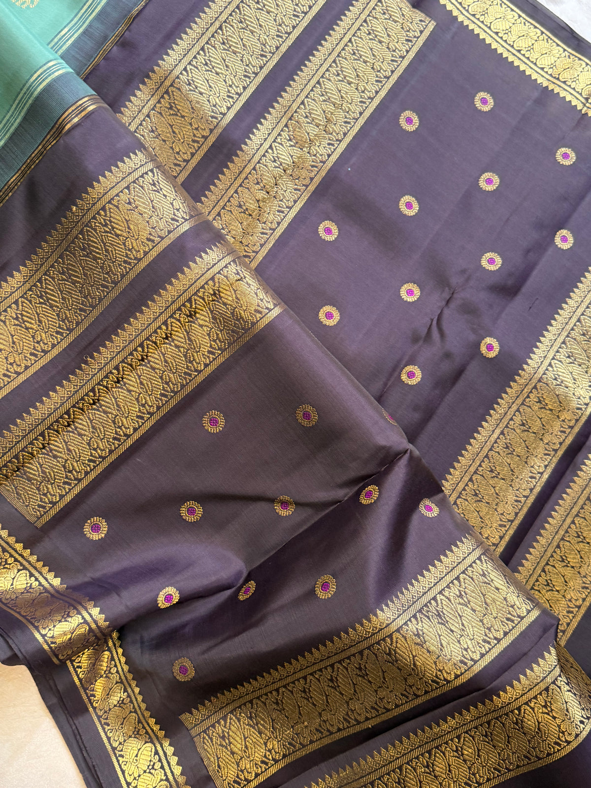 Coffee bean green small border Korvai Kanjipuram silk