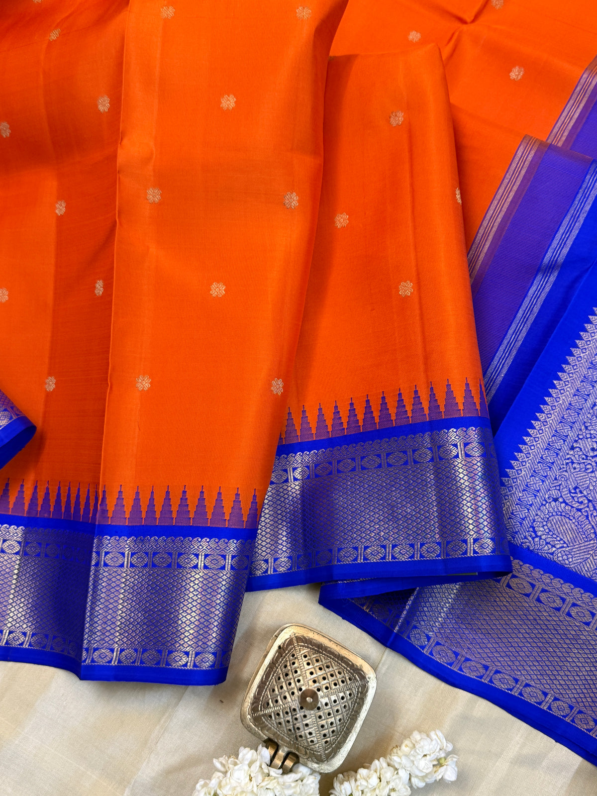 Navarathri - Day 5 Orange Colour pure Zari butta Korvai /Kanjipuram silk sree Clsa 4445