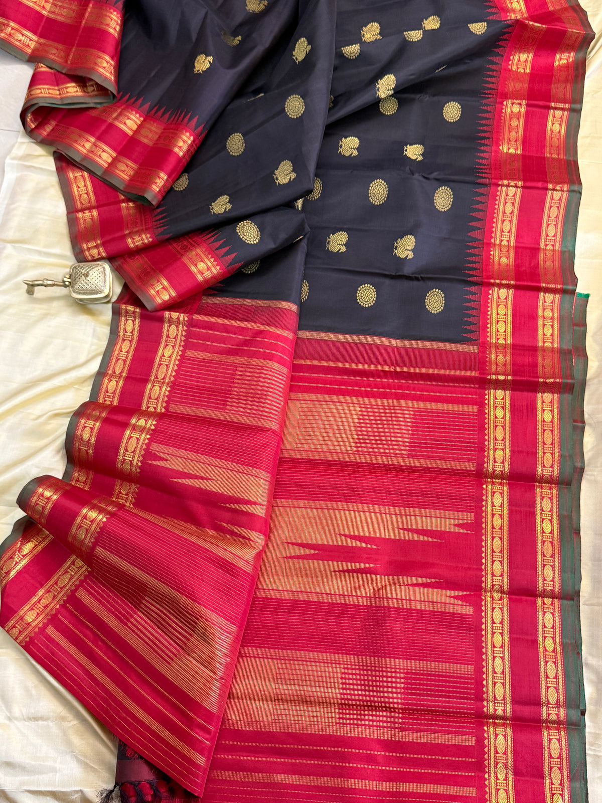 Kanchana black  Rettapet Korvai /kanjipuram silk sarees clsa 11577
