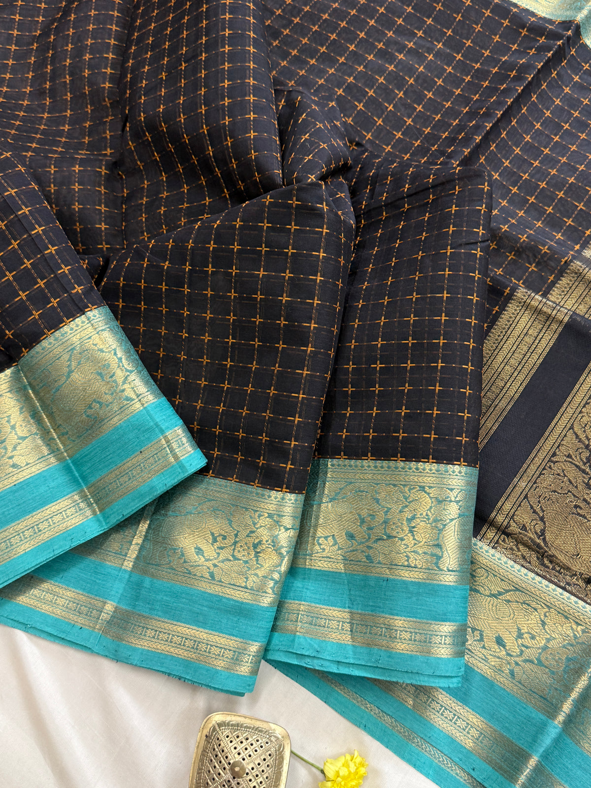 Black plus butta / Silk Cotton Saree CLSA10215