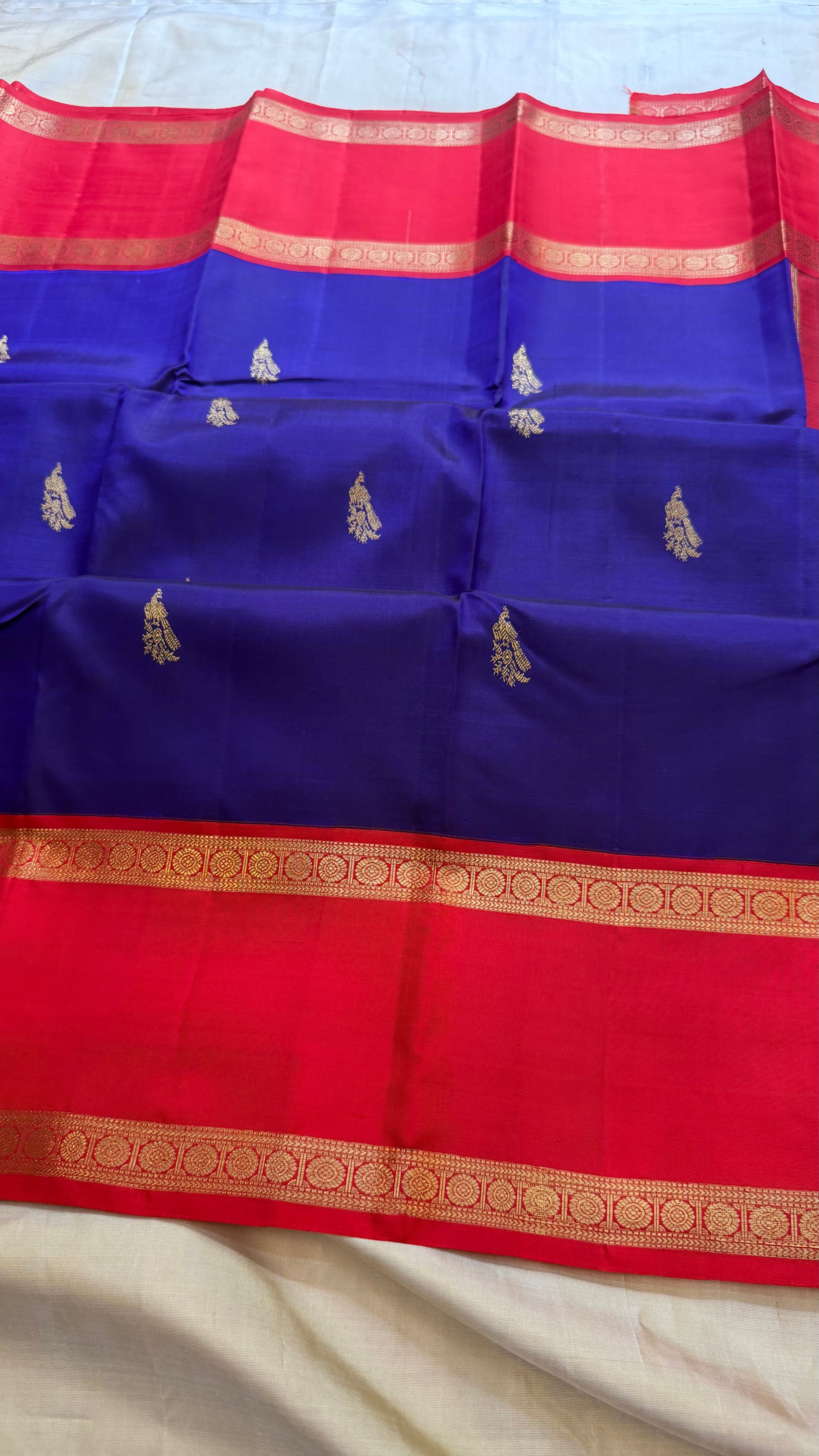 Purplish shot blue and red rettapet border kai korvai/ Kanjipuram Silk