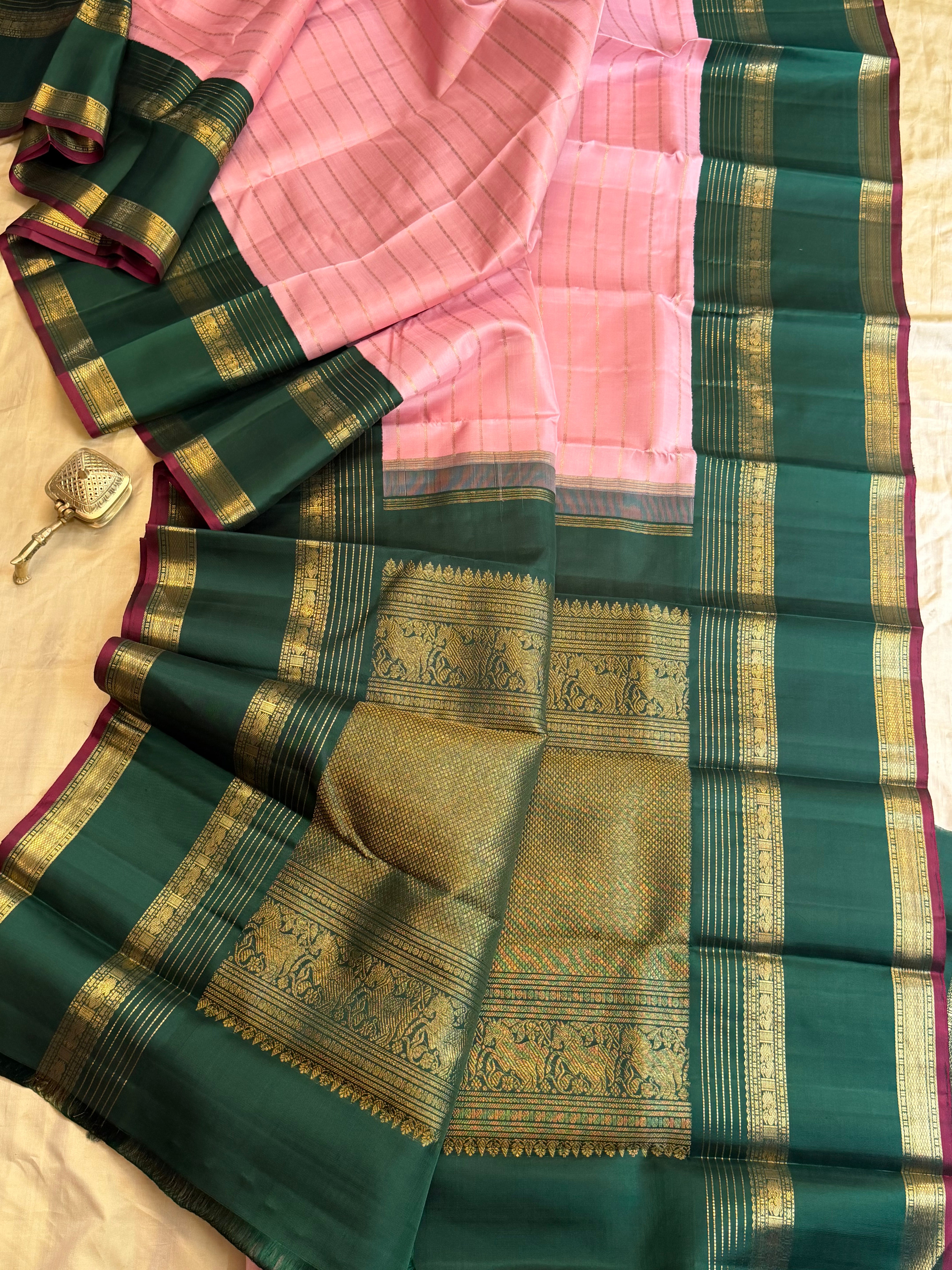 Pink  veldhari Korvai / Kanjipuram silk