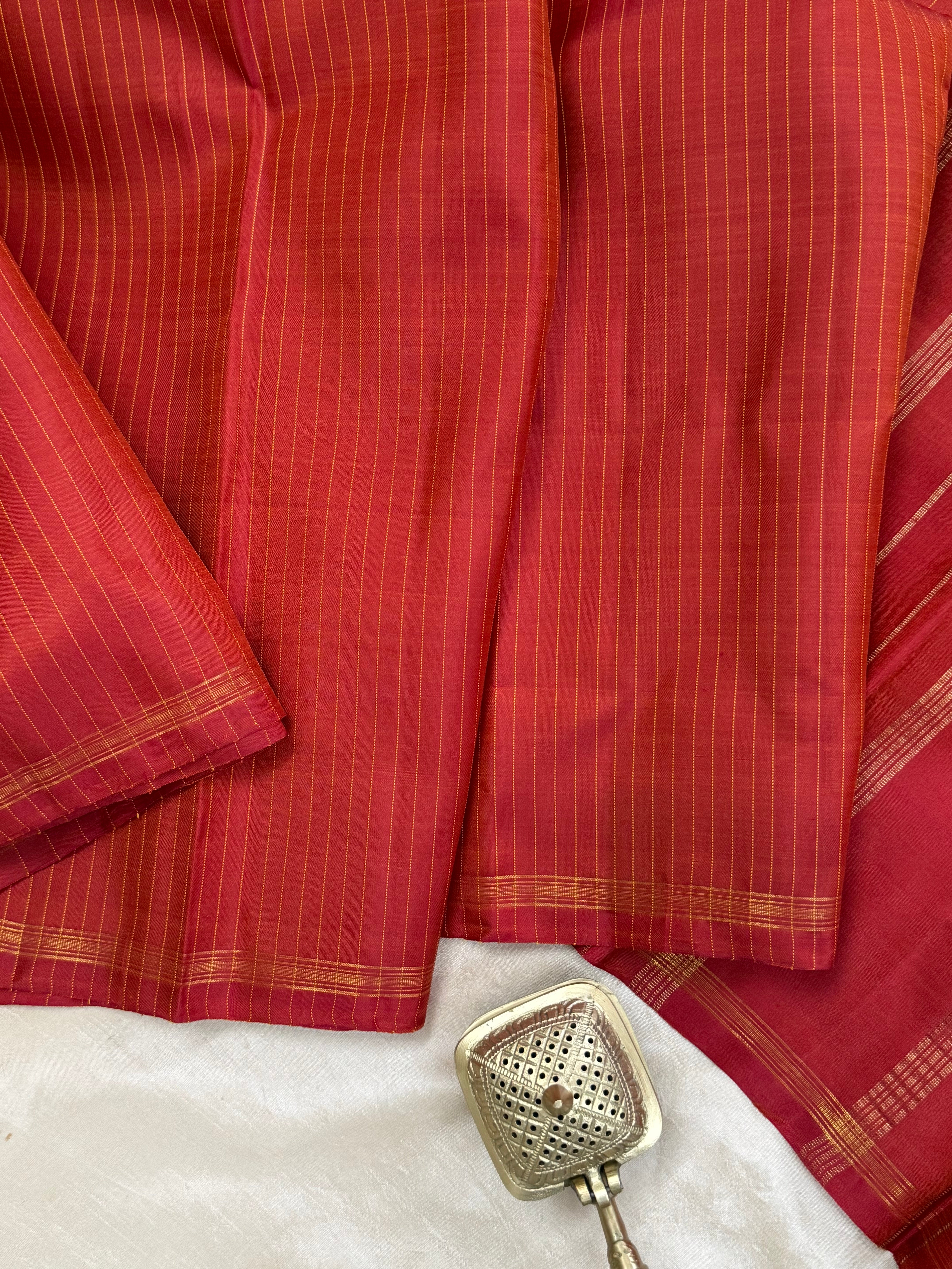 Rust stripes borderless/ Kanjipuram silk