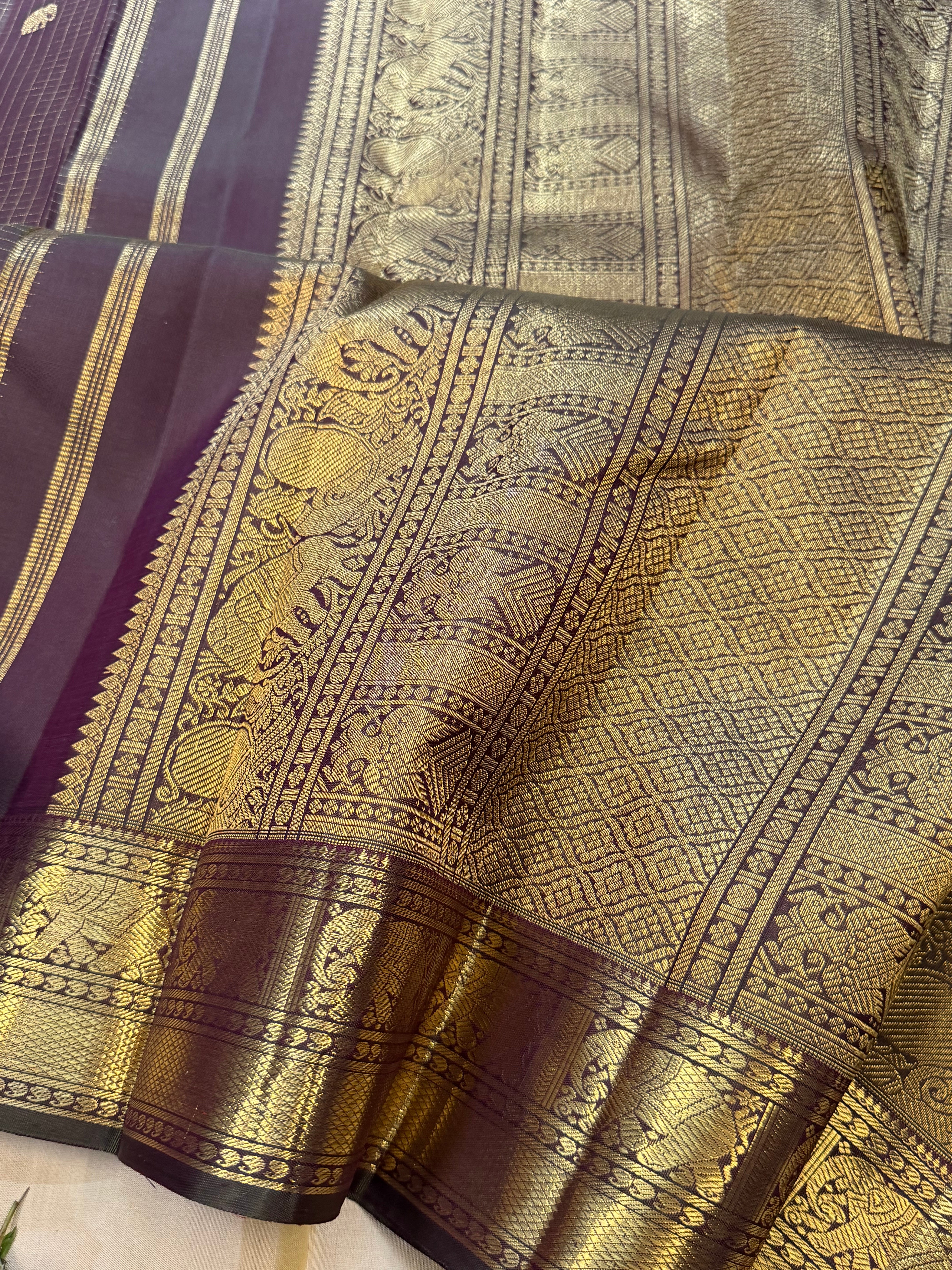 Mann : earthy hues in pure Zari Kanjipuram silk