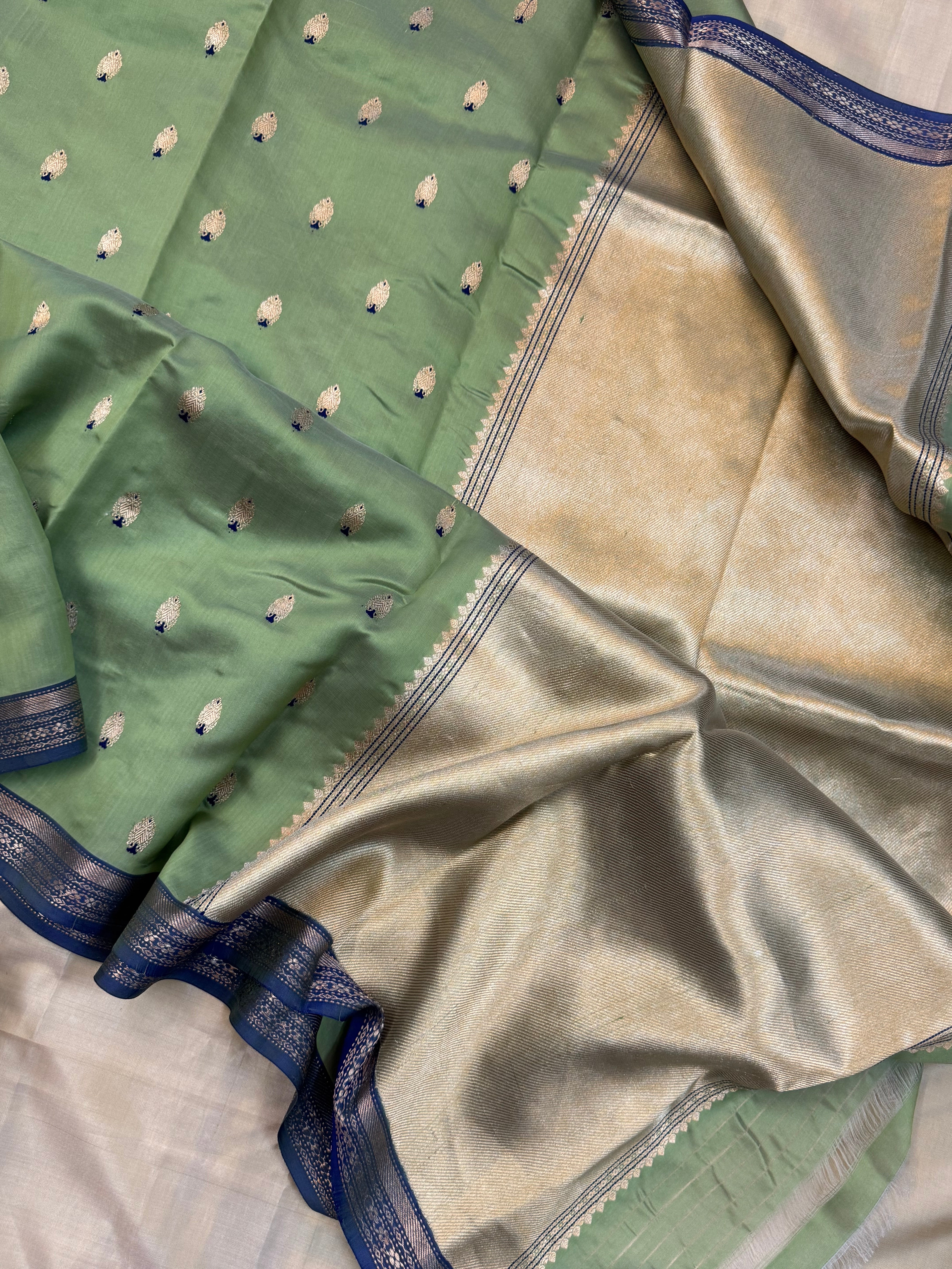 Elakai green ektara premium Royal Chanderi