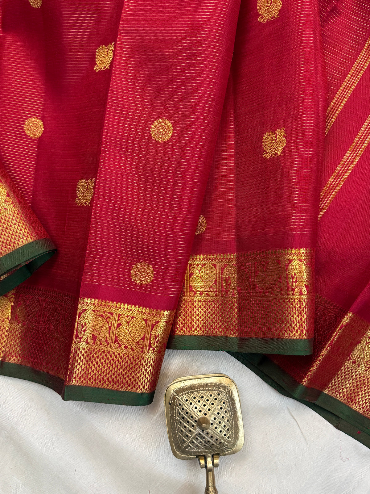 Navarathri - Day 4 Red Colour pure Zari Vairaoosi and butta/ Kanjipuram silk sree Clsa 11696