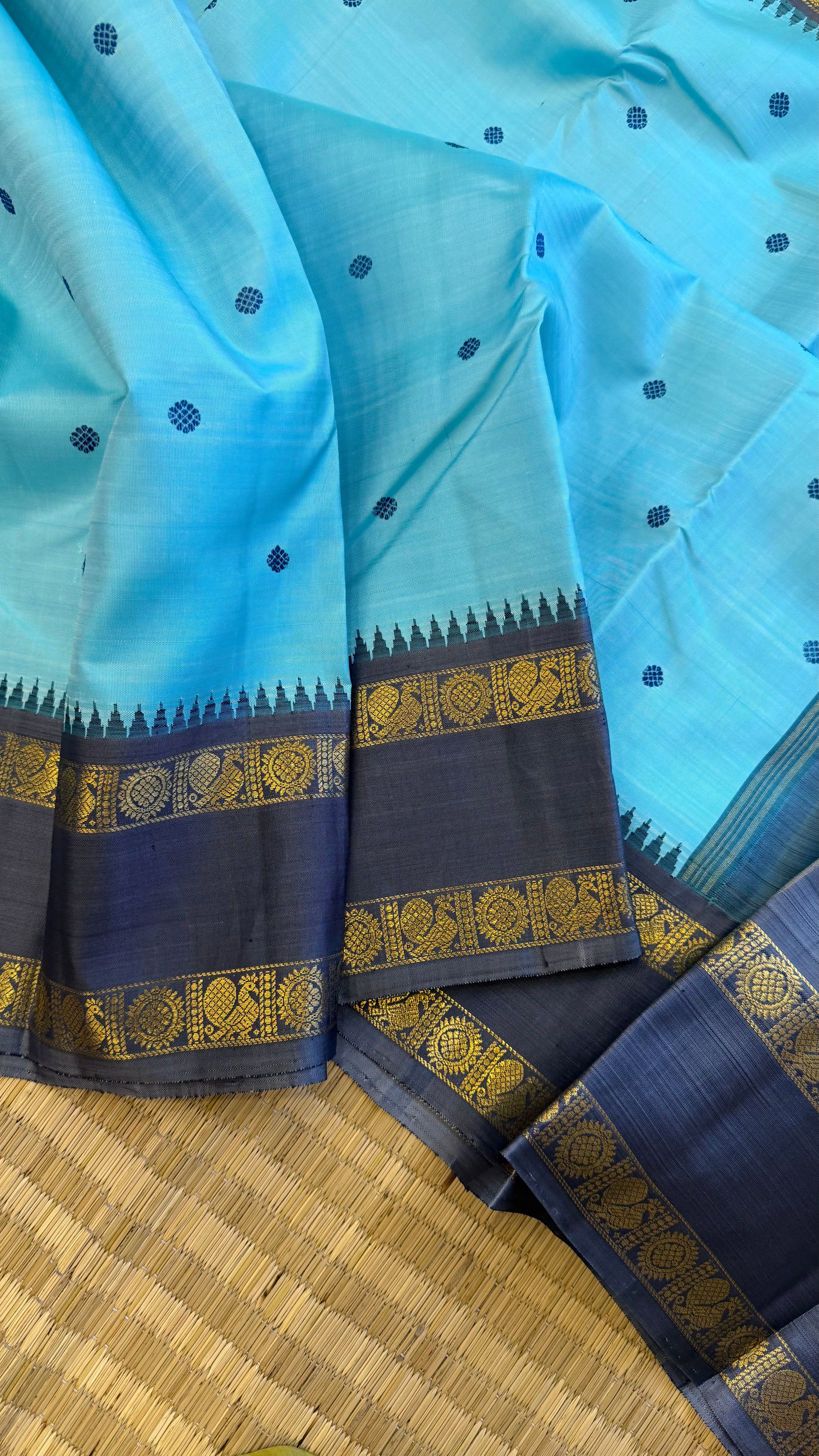 Akash blue Kai Korvai / Kanjipuram silk