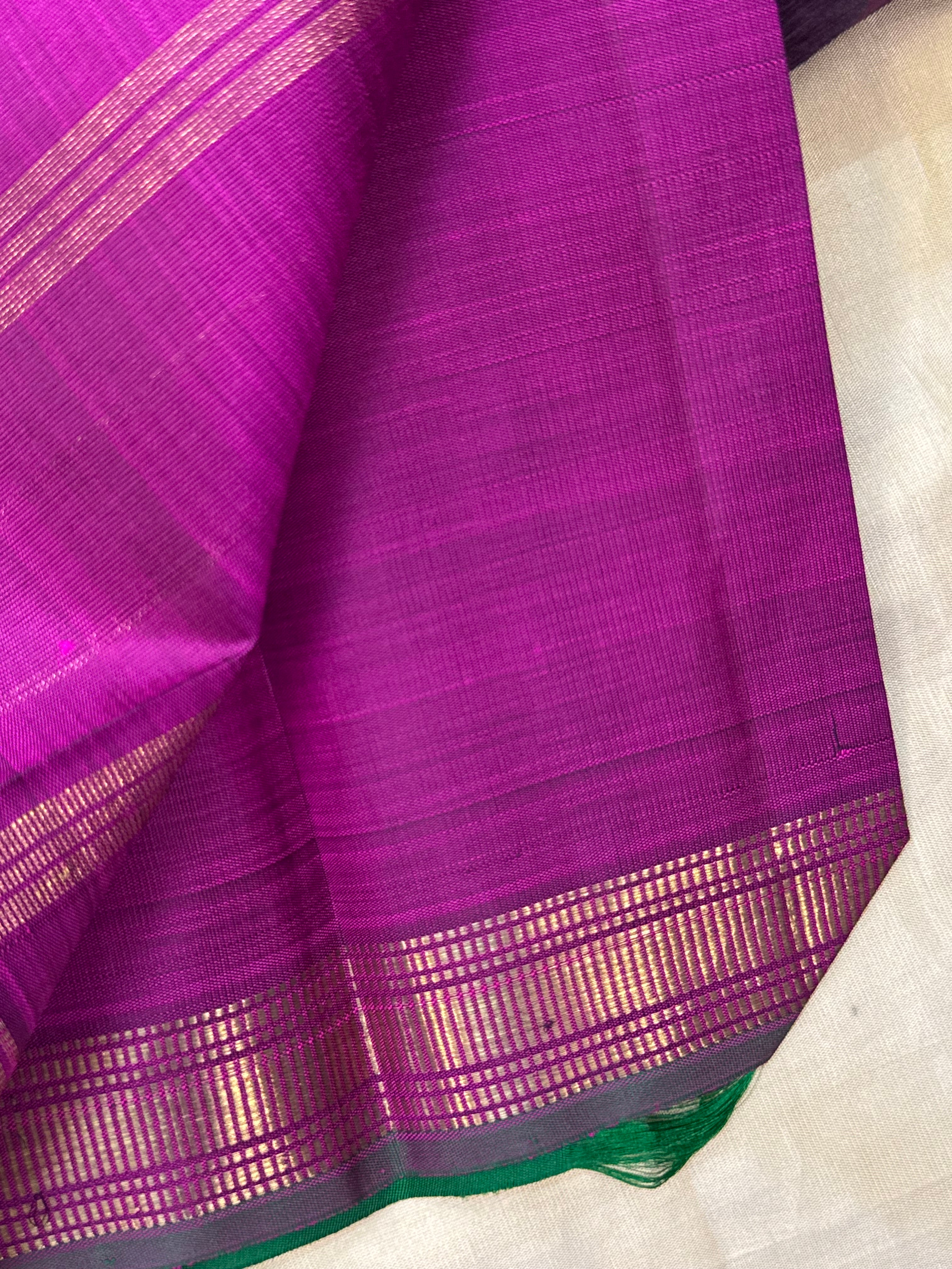 Green zari kattam temple border - contrast pallu / Kanjipuram silk CLSA528