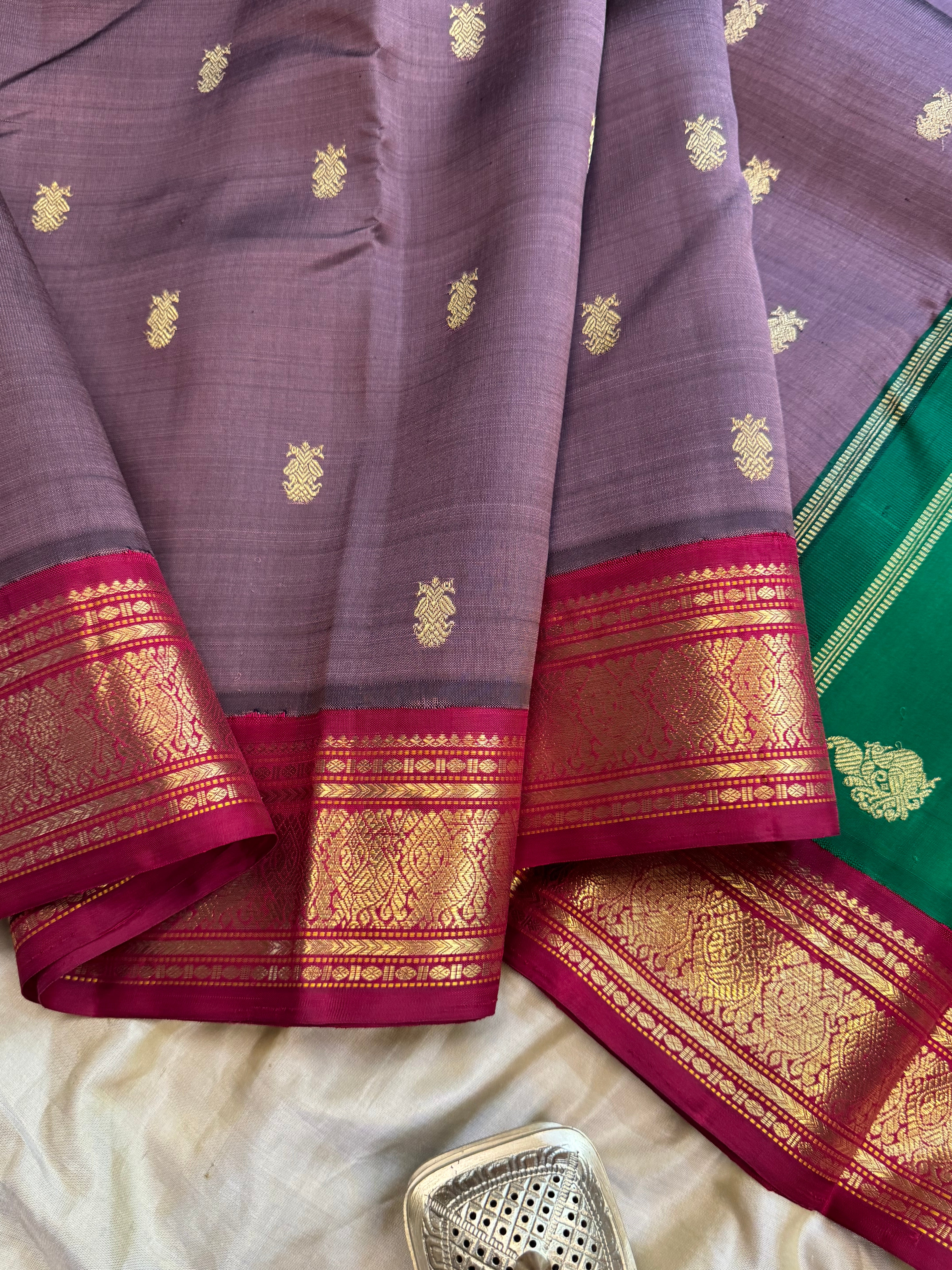 Chikoo colour double Palla korvai : kanjipuram silk
