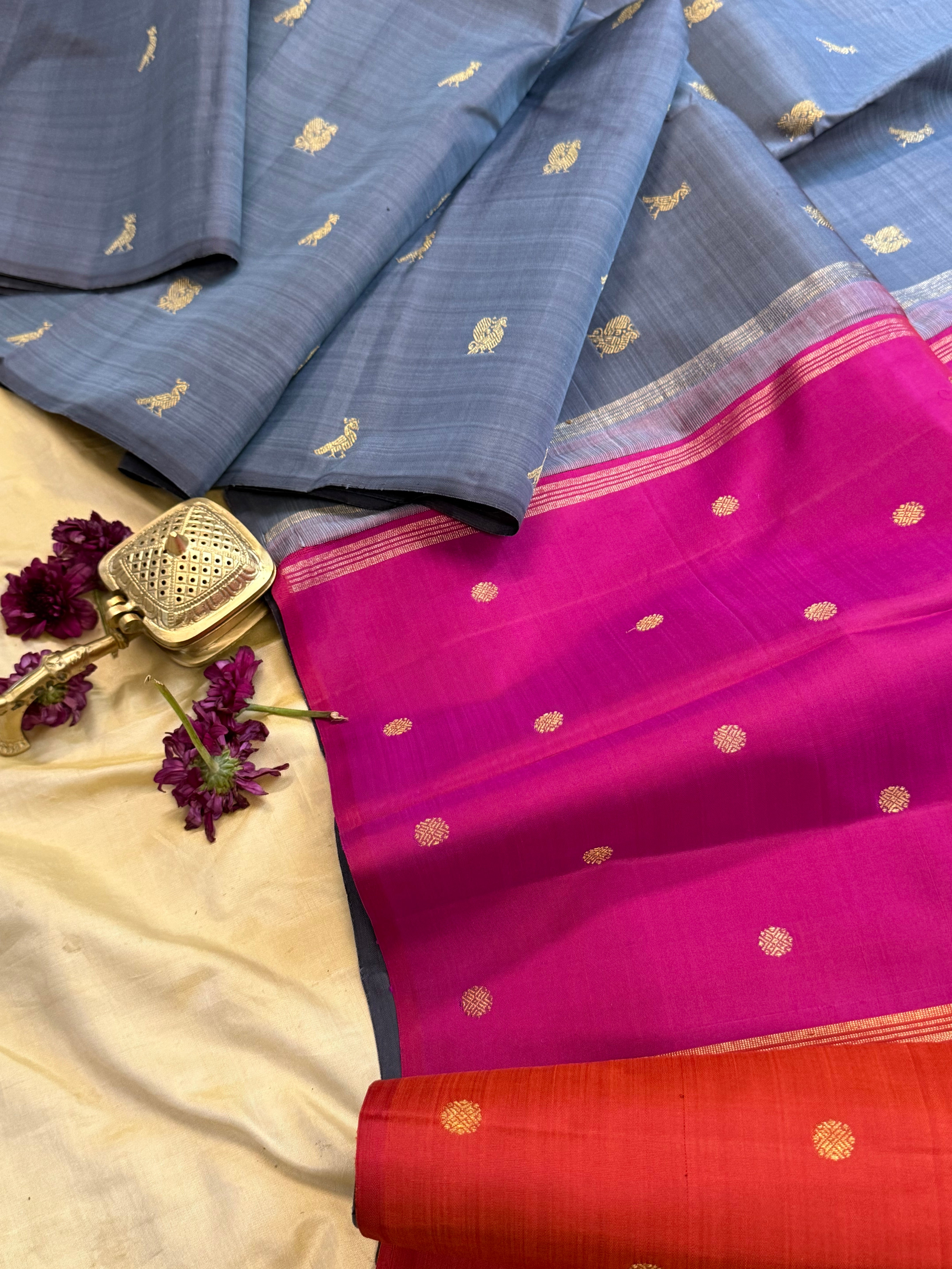 Grey Kili and Annam double palla   / Kanjipuram silk