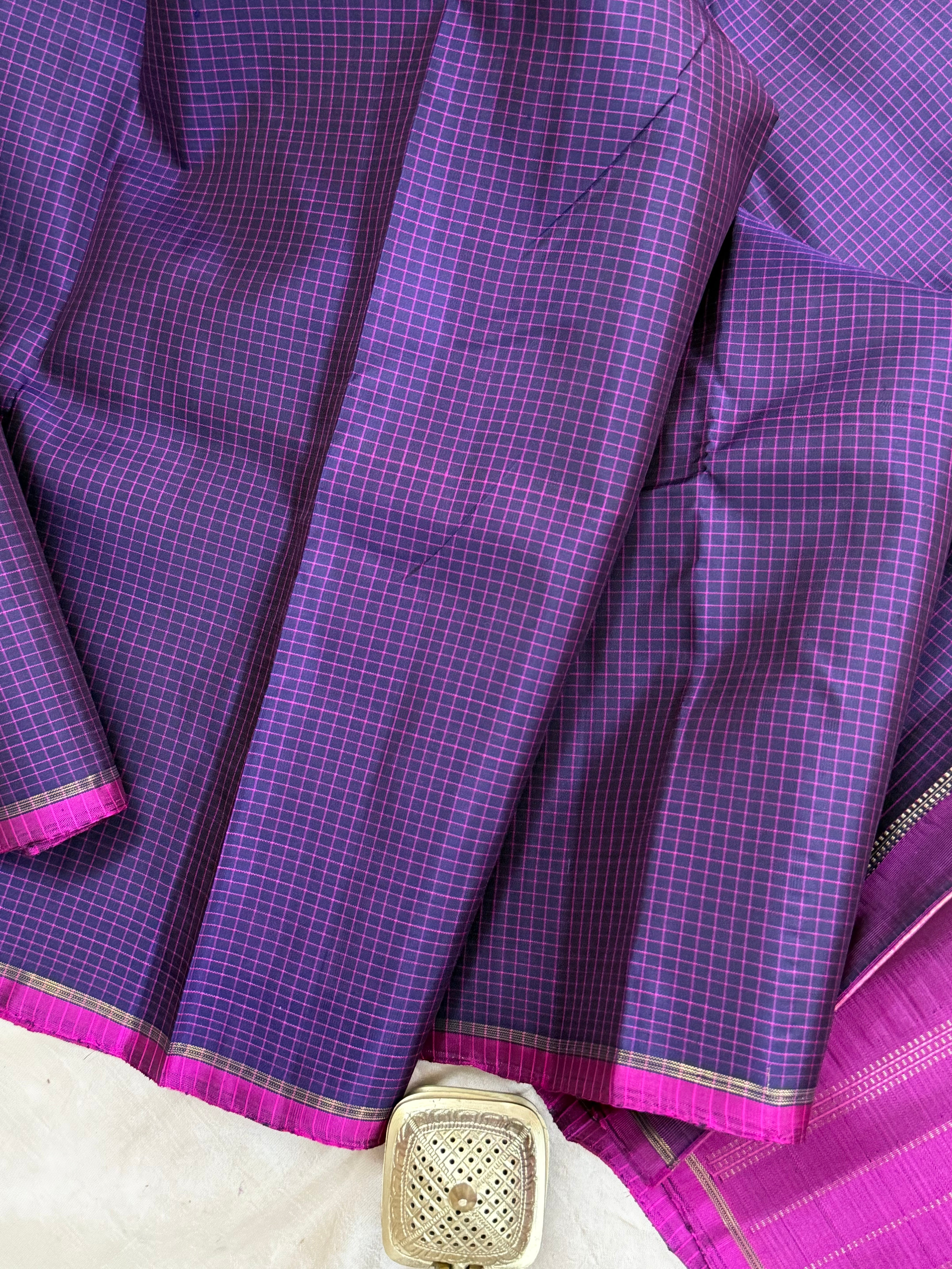 Deep purple kattam borderless/ Kanjipuram silk