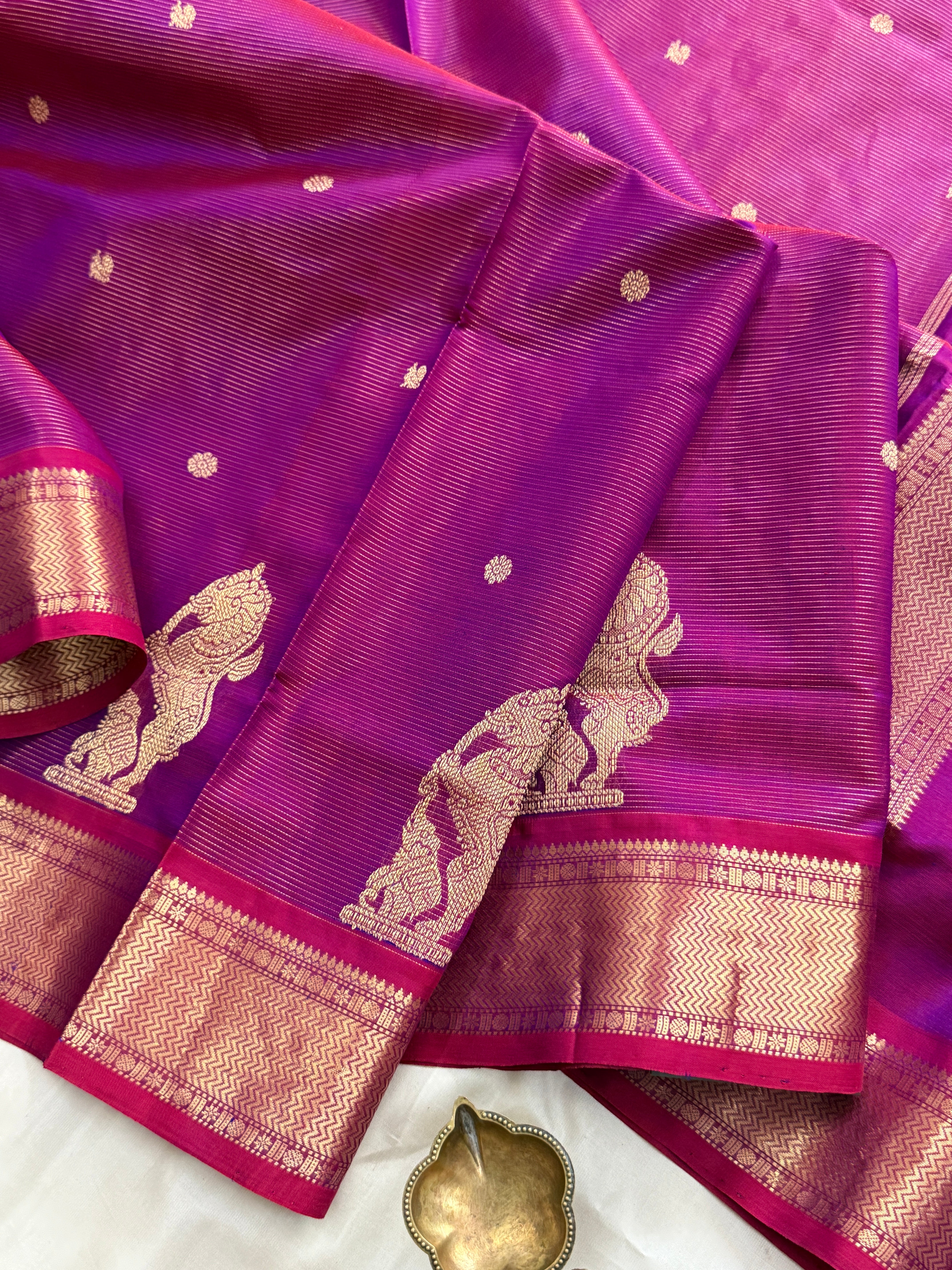 Vadamalli shot pink yazhli Butta on border/ CLSA11478