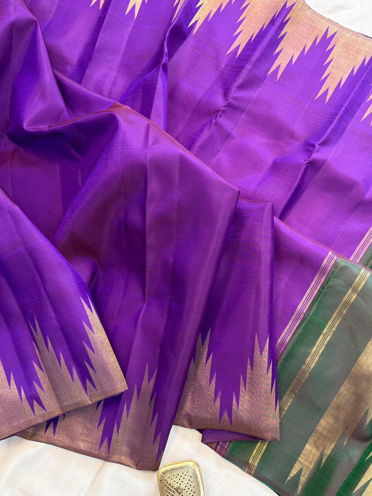 Brinjal 8 kol temple border/ Kanjipuram silk saree CLSA11548