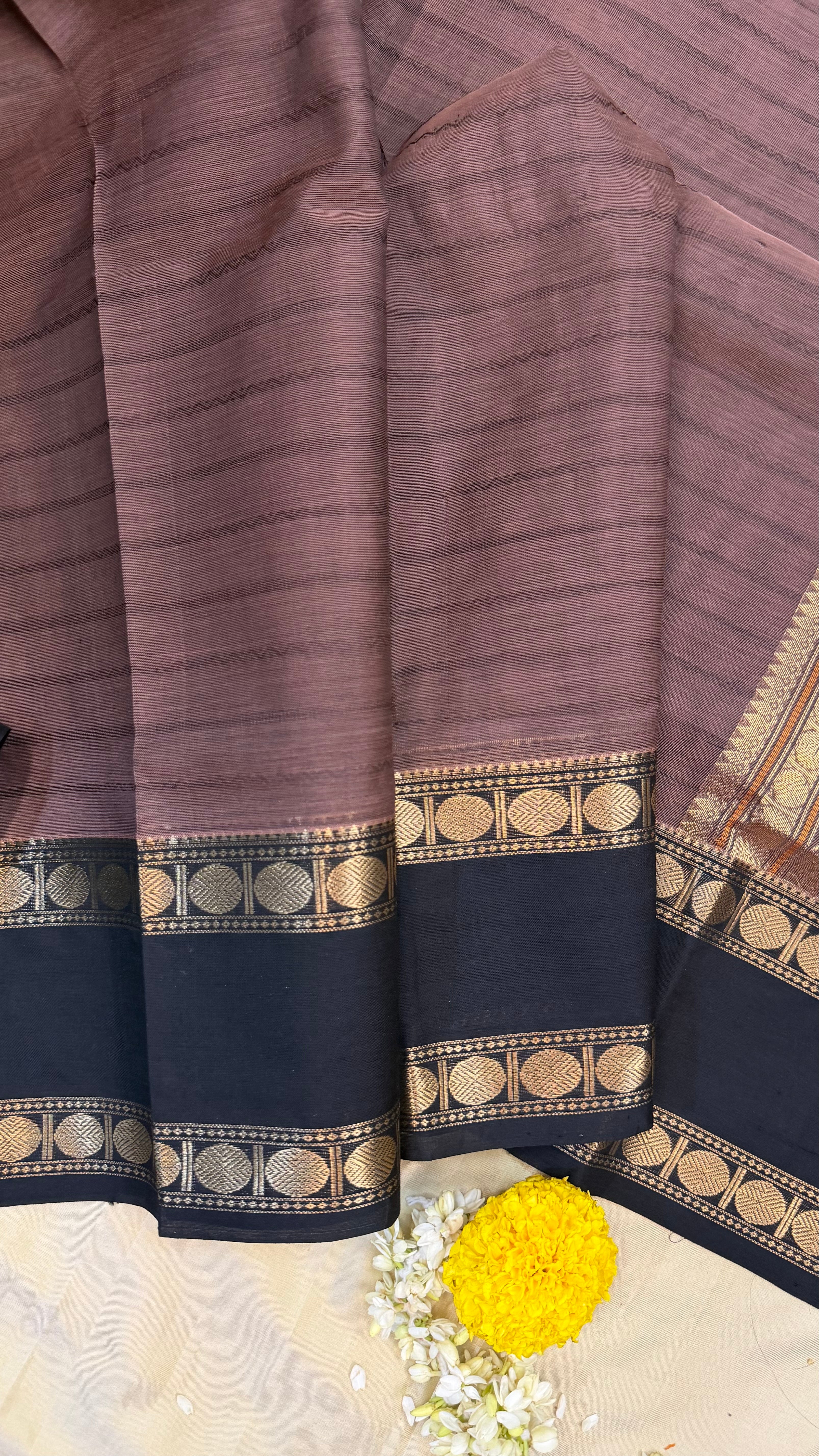 Brown and black rettapet/ Silk Cotton