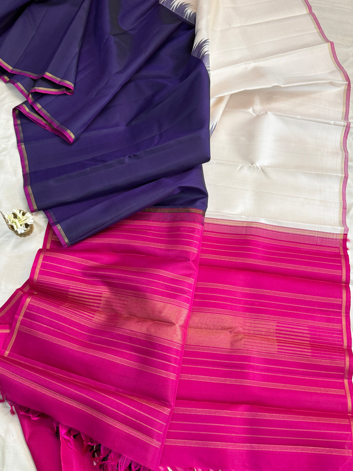 Purple and offwhite half an half pattern / Kanjipuram silk/clsa 11595