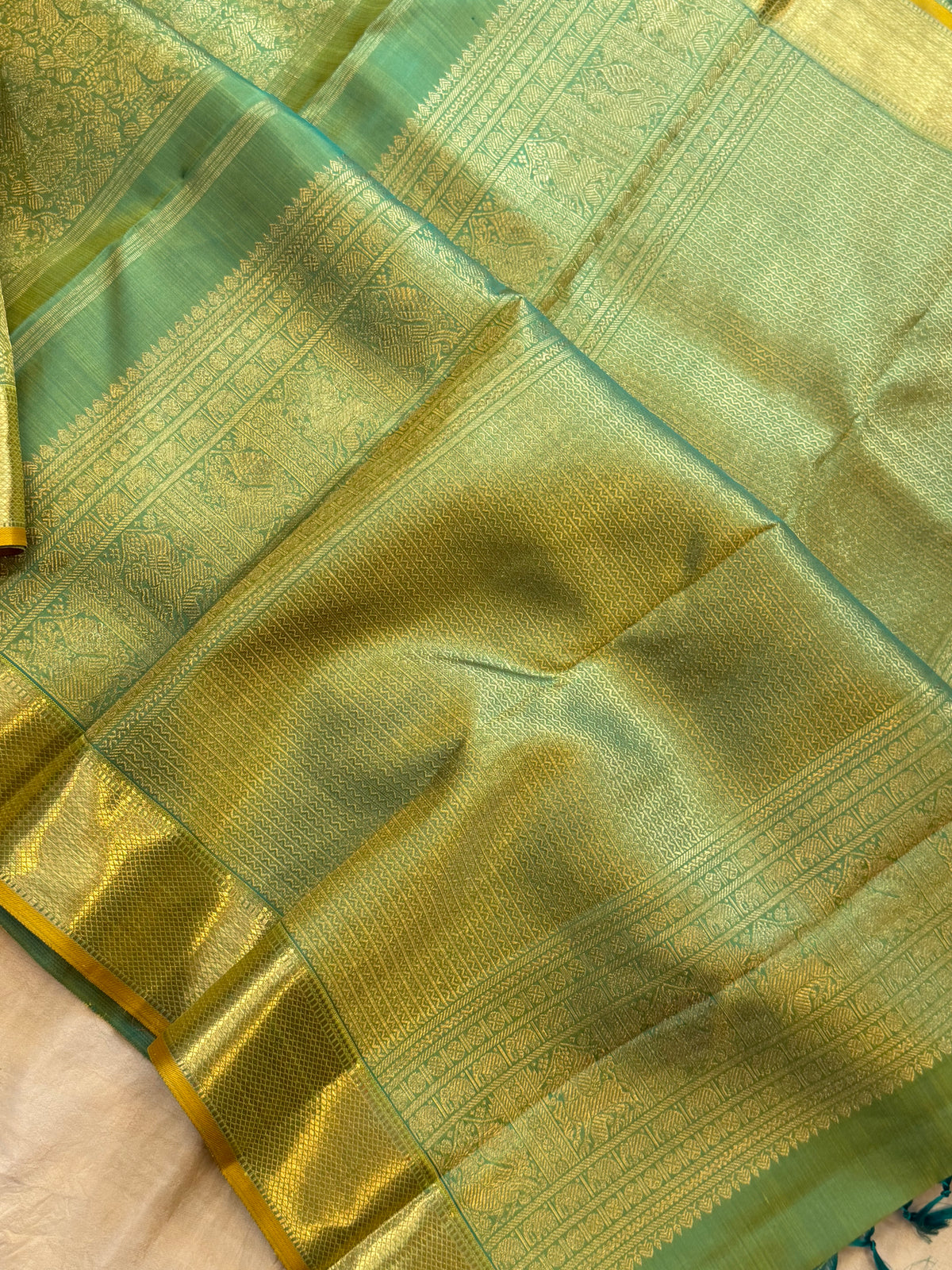 - pure Zari Kanjipuram silk