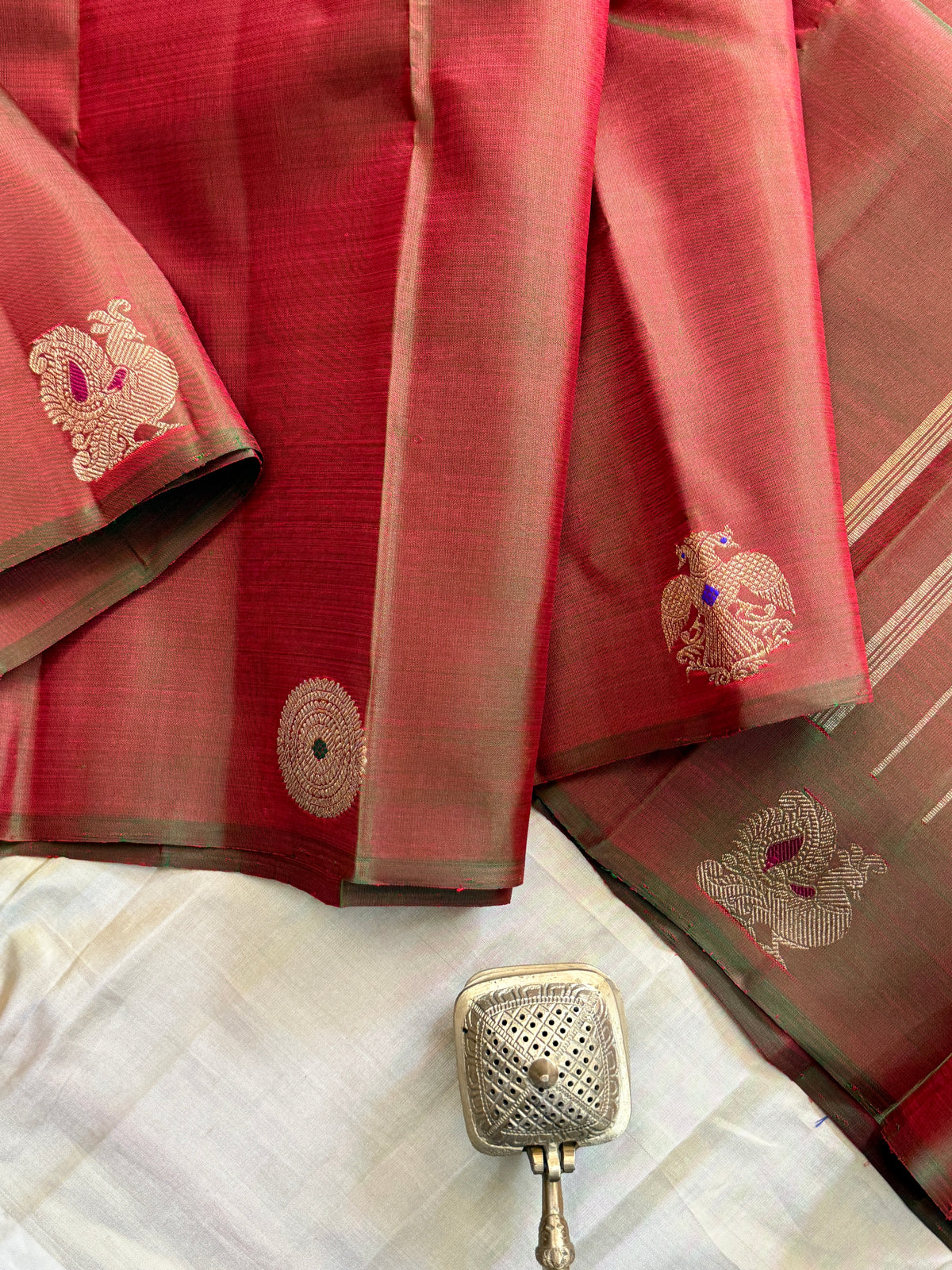 Manthulir border Zari butta / kanjipuram silk saree clsa 11921