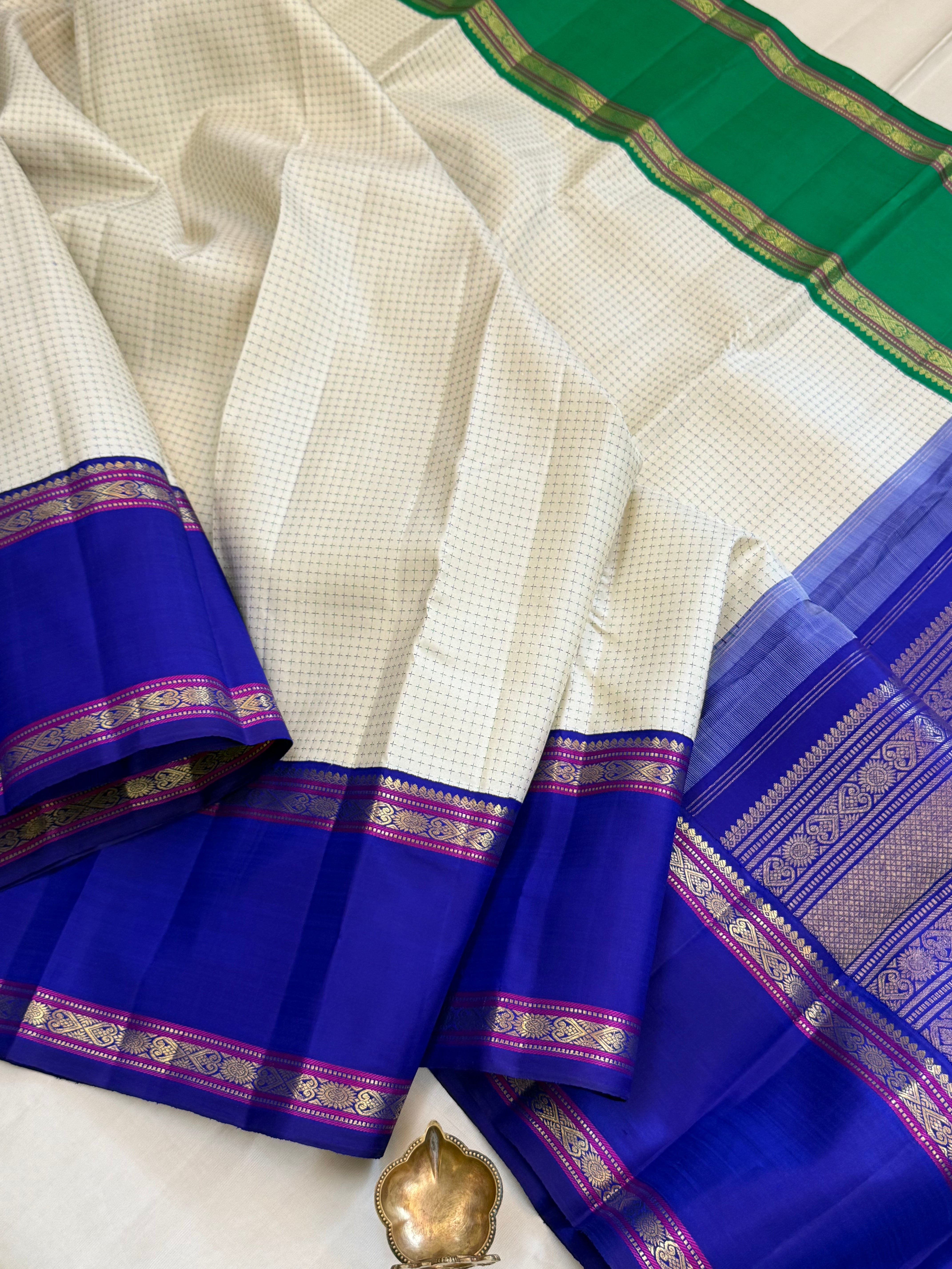 Plus Butta  Kai Korvai Ganga Jamuna / kanjipuram silk CLSA11074