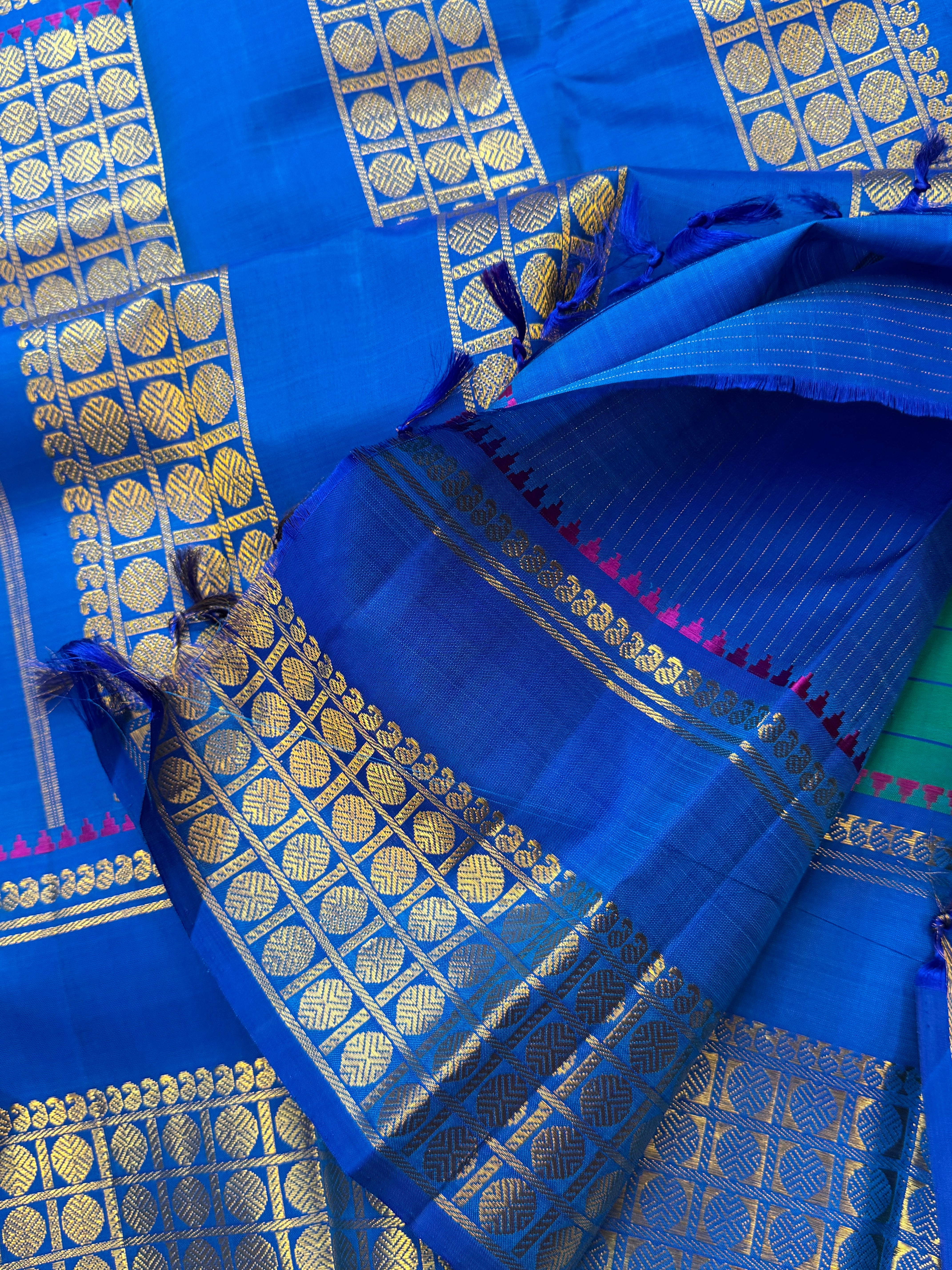 Nichyathartham edit : sea blue varisapet kanjipuram silk