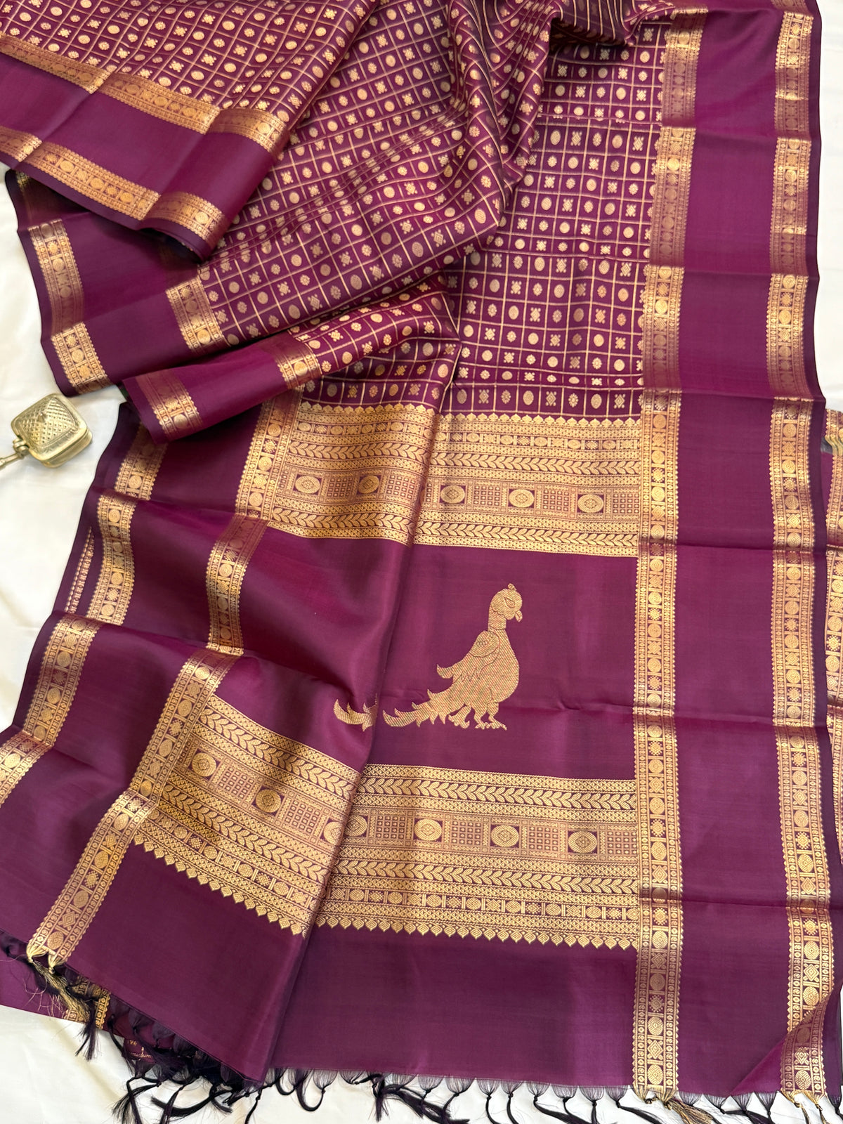 Special edition Burgundy with Zari kattam silk saree/clsa 12415