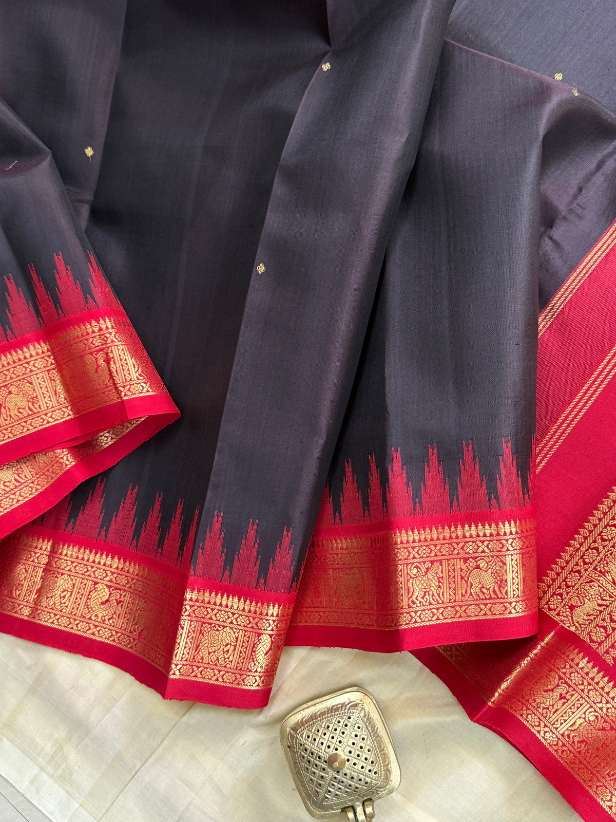 Kanchana Korvai zari butta  / Special Edition Silk CLSA11889