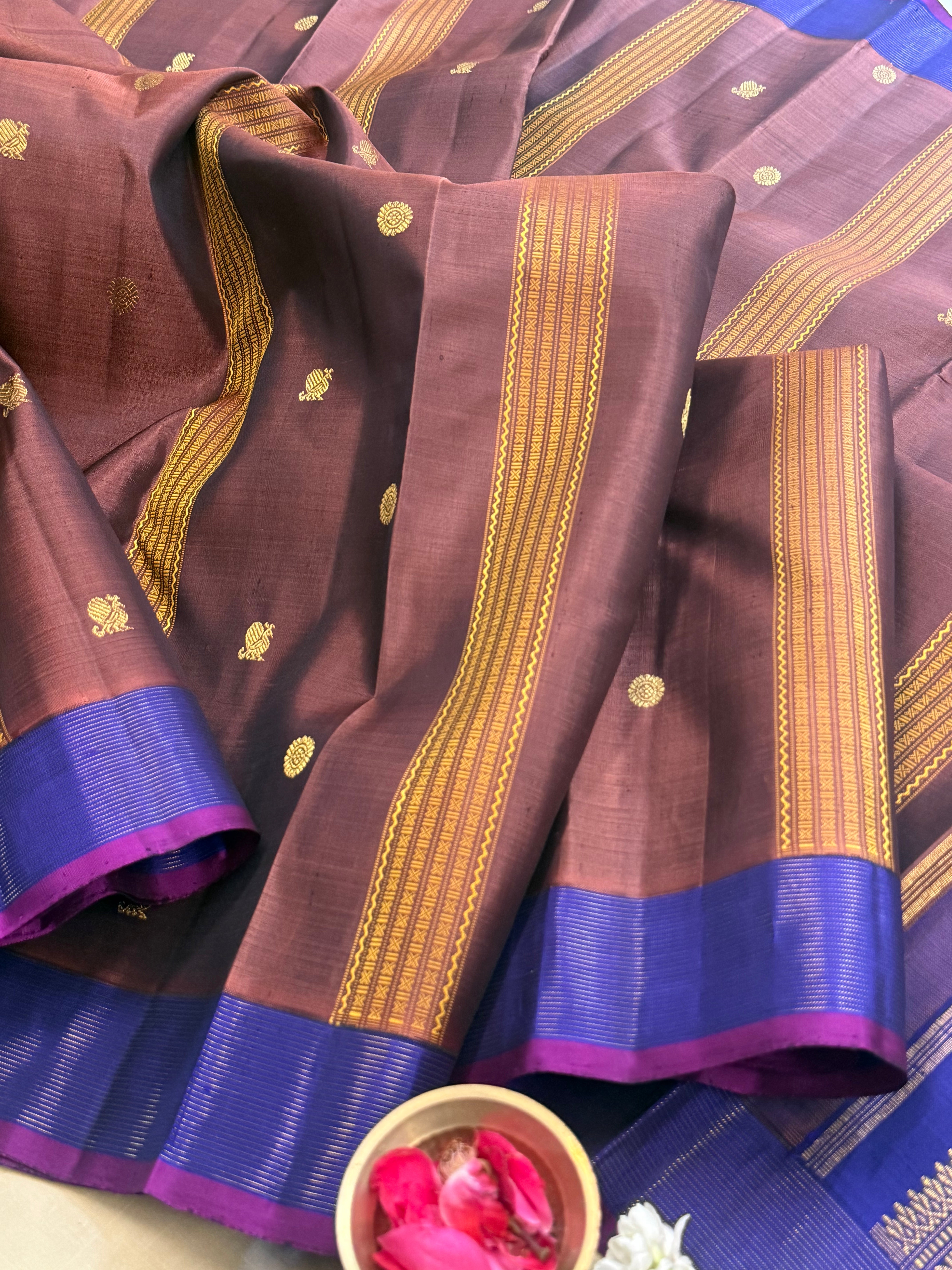 Honey color veldhari stripes / Kanjipuram silk