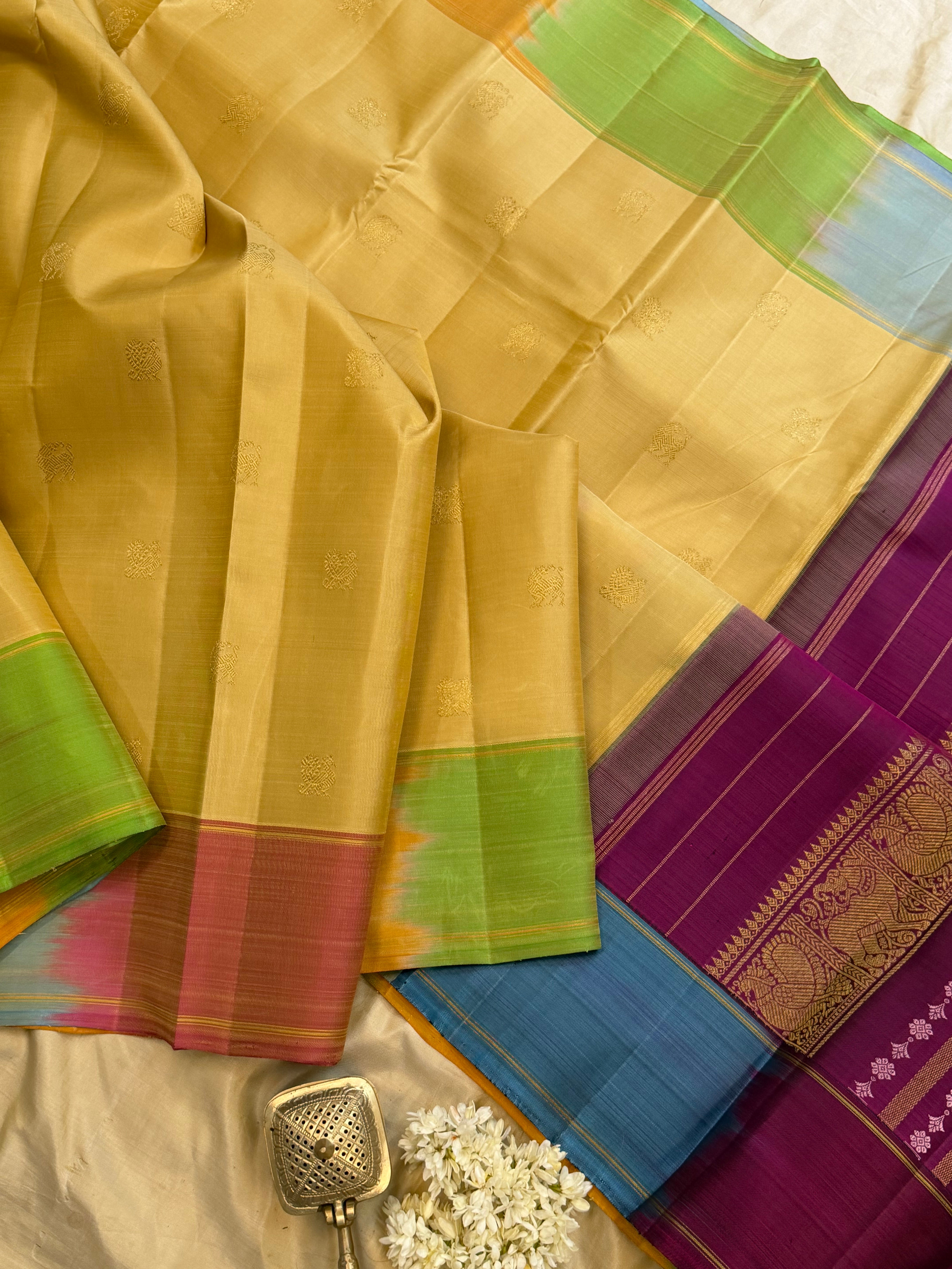 Cream ivory multi colour border  pure Kanjipuram silk CL10129