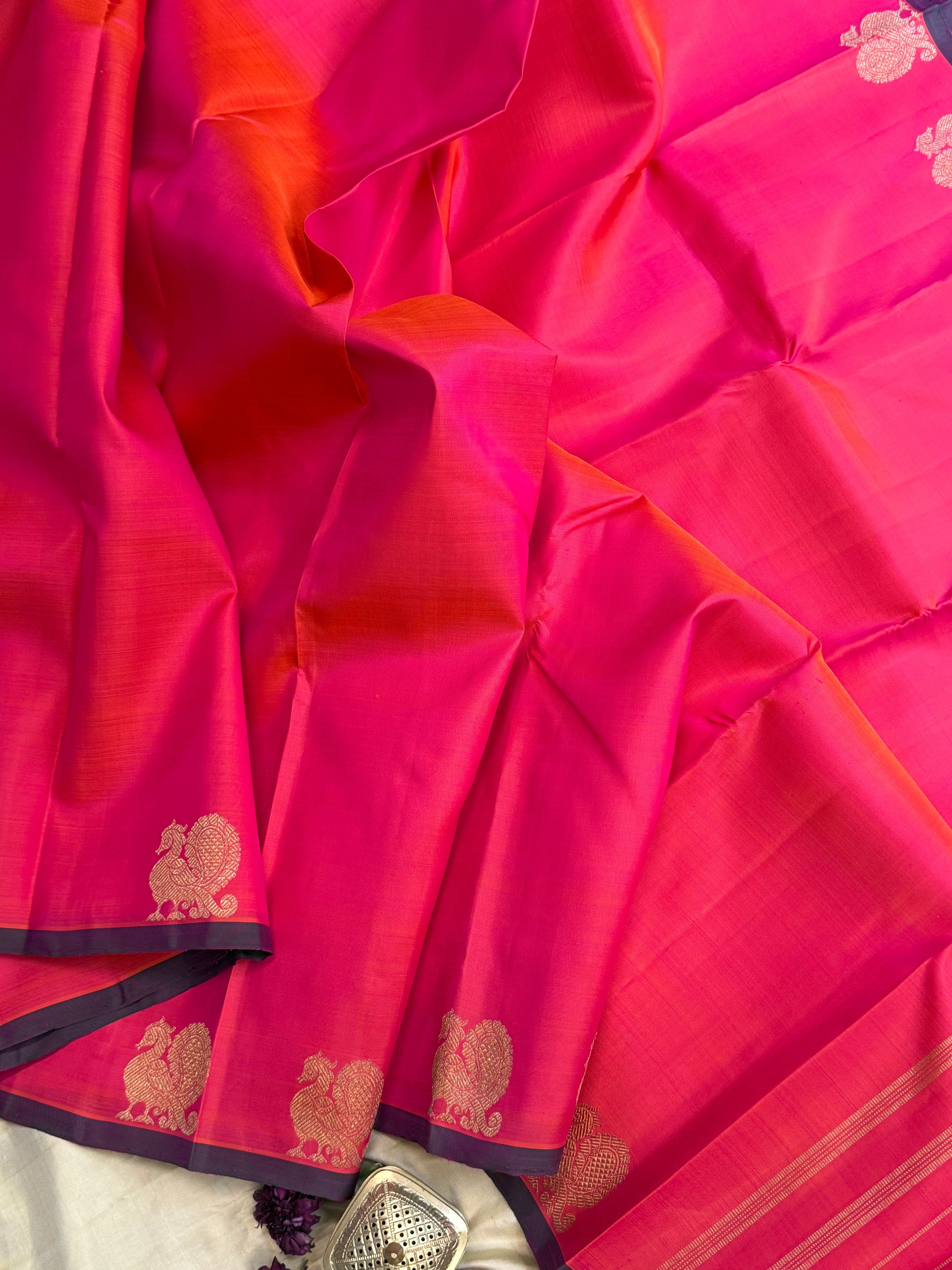 Kangambaram border annam butta borderless / Kanjipuram silk