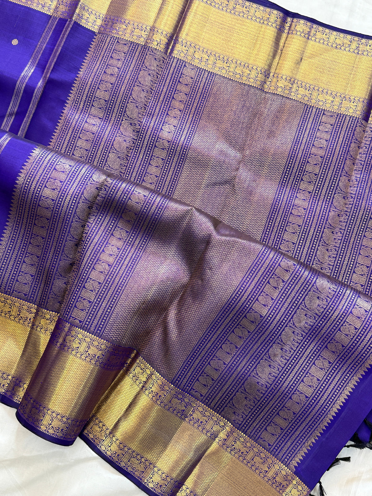 Brinjal Blue - Day 3 Navarthri colour pure Zari Kanjipuram silk / getti border and small Butta clsa 11613