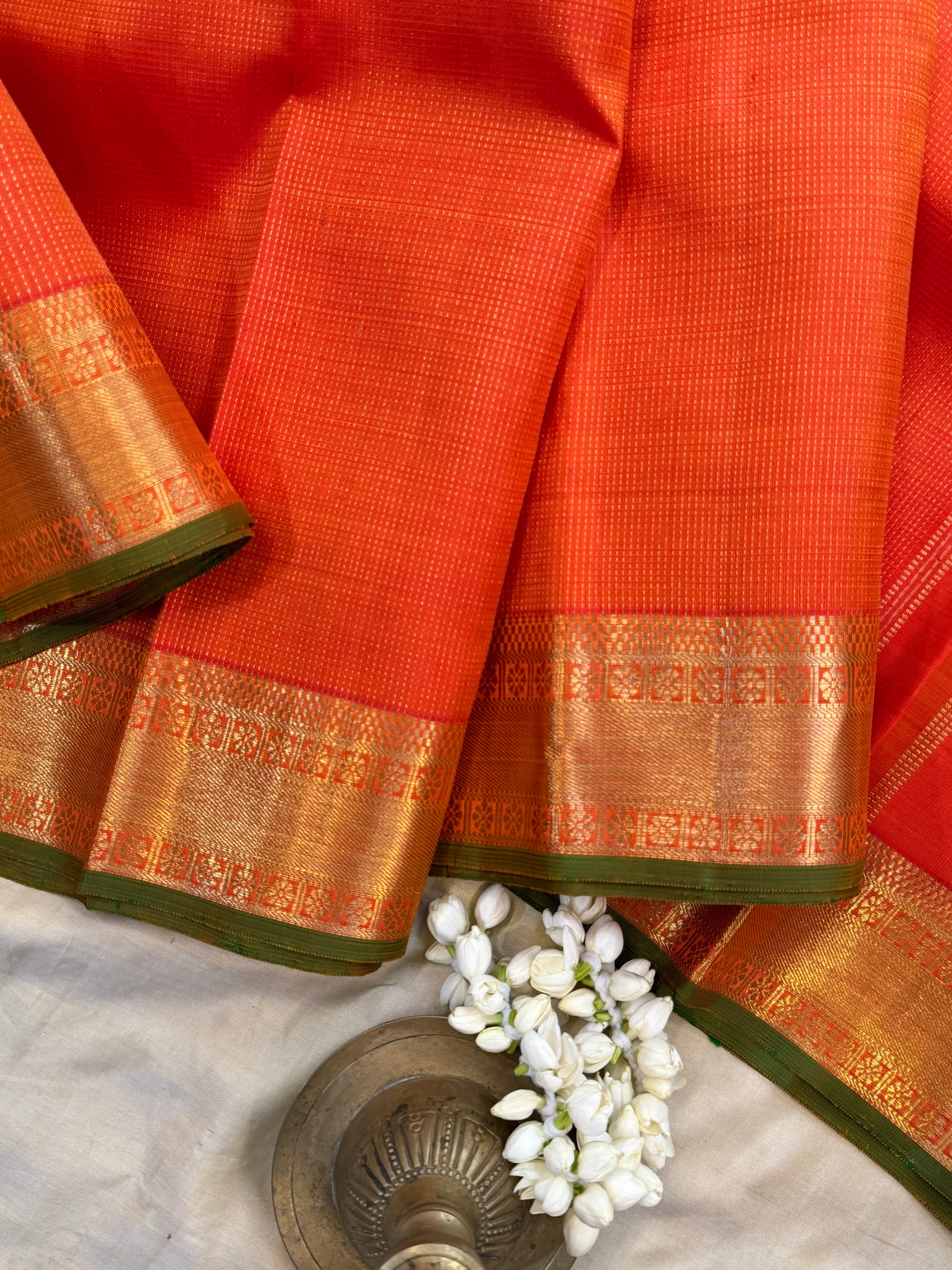 Heirloom oosivanam rustic orange  Kanjipuram silk saree