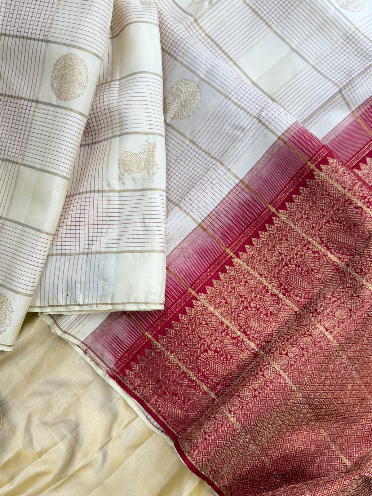 Off white Kattam  / Arani silk