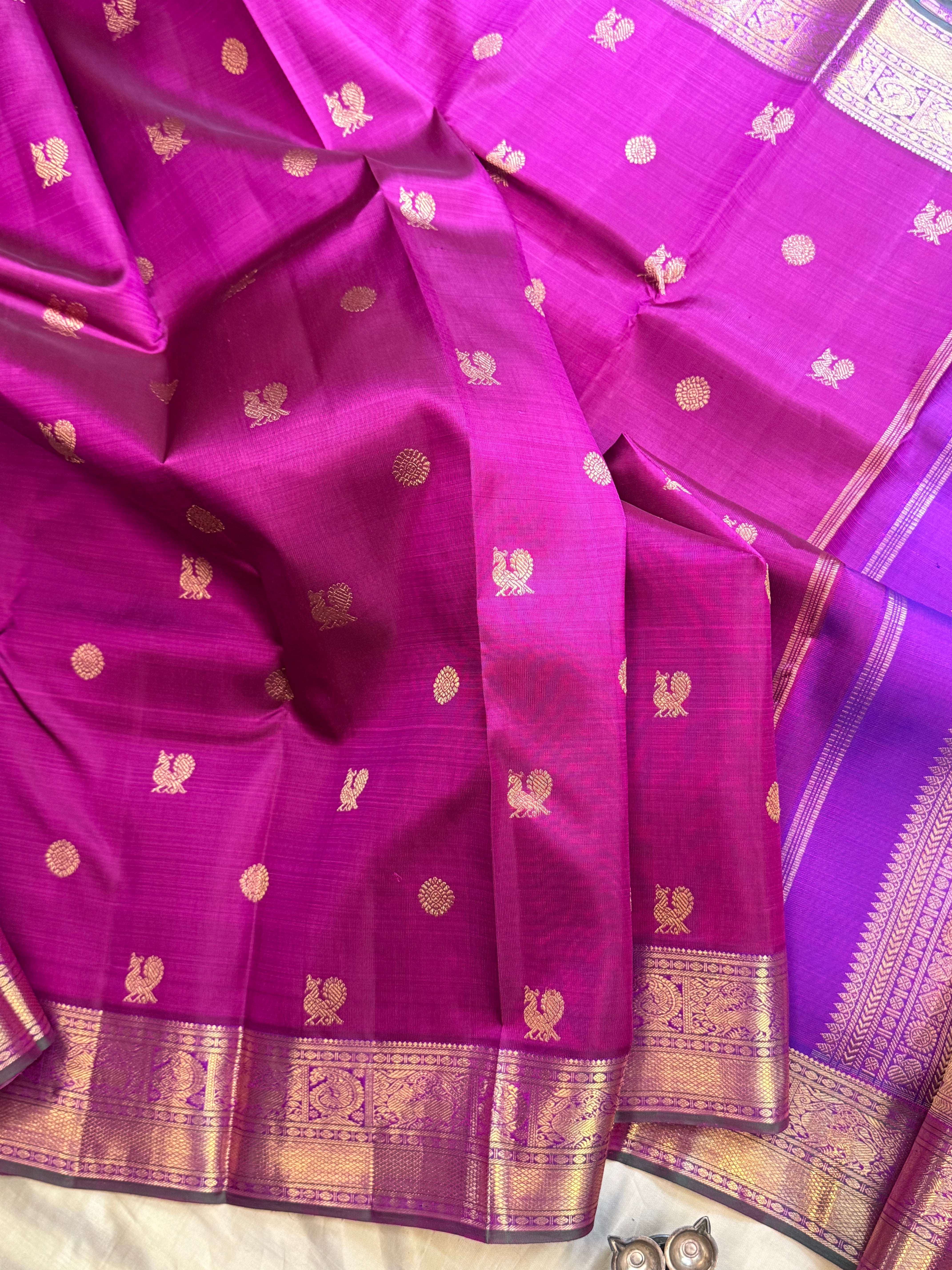 Magenta pink and purple / Kanjipuram silk