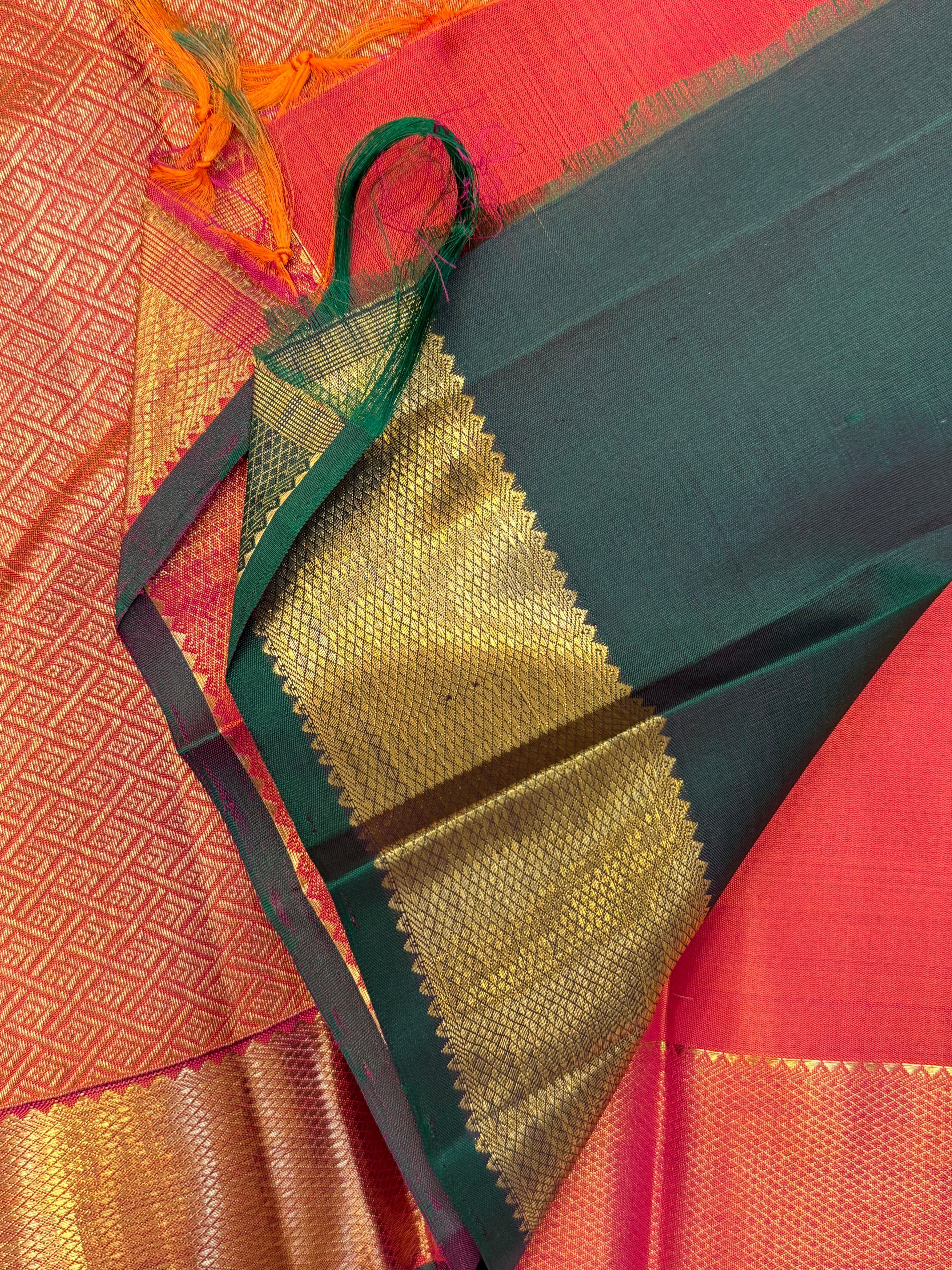 Kalyani:    Rustic kamalam butta / kanjipuram silk