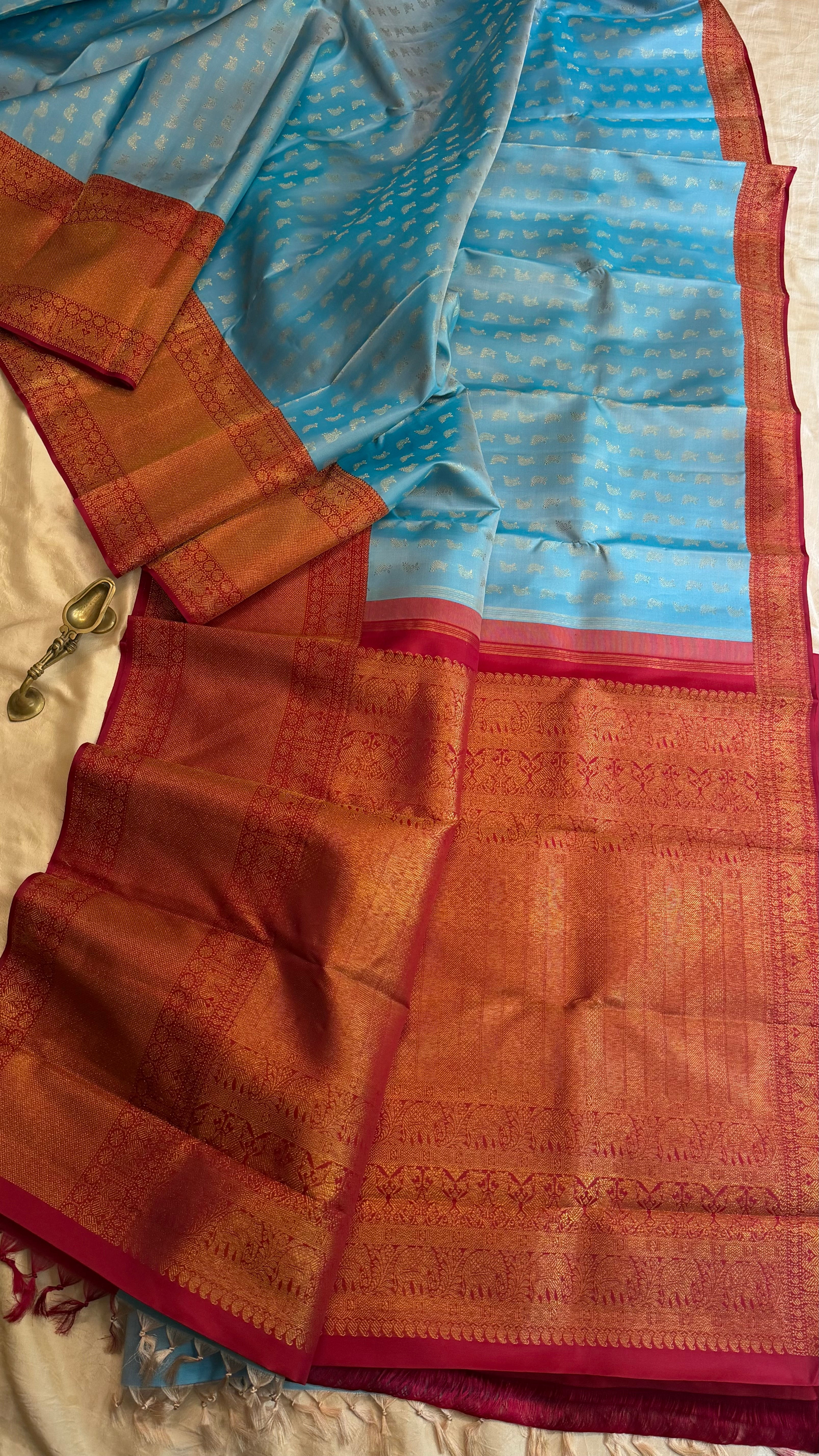 Bridal brocade powder blue / Kanjipuram silk