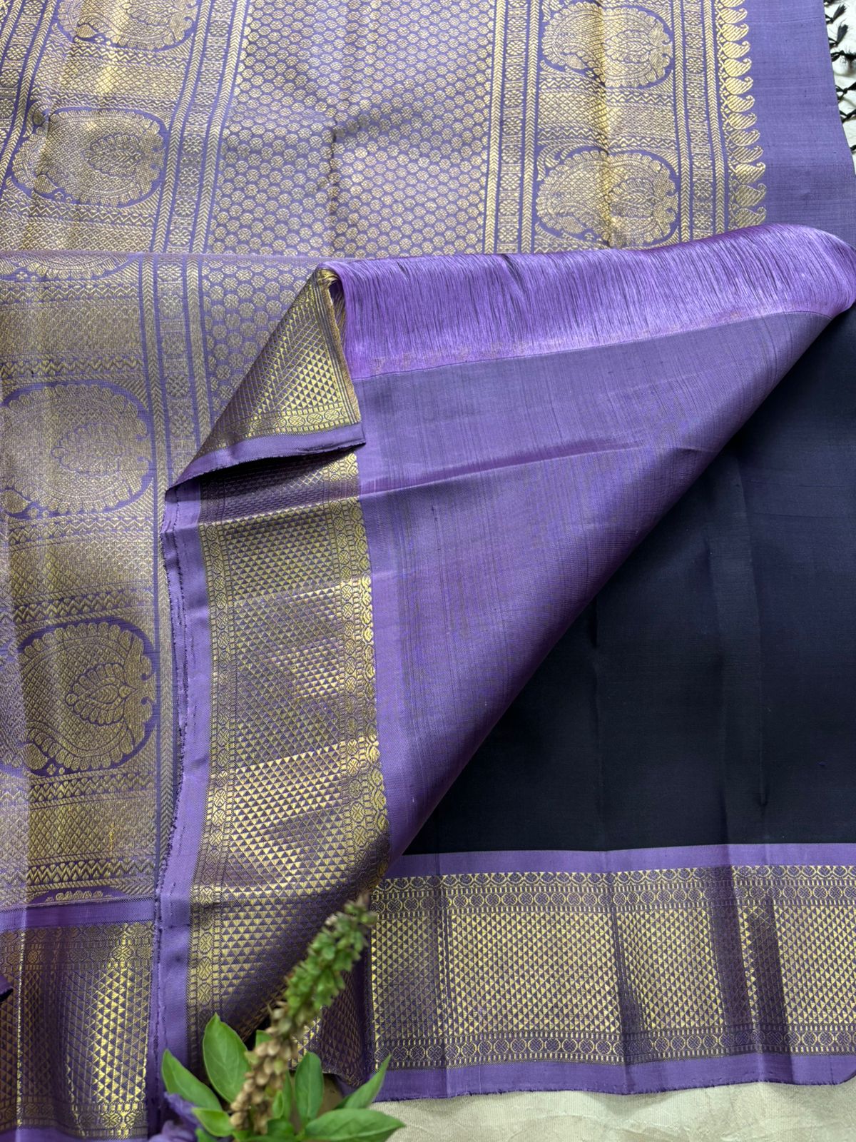 Dark blue with lavender / kanjipuram silk