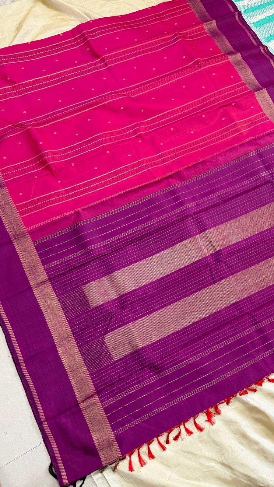 Pinkish magenta veldhari stripes / Kanjipuram silk