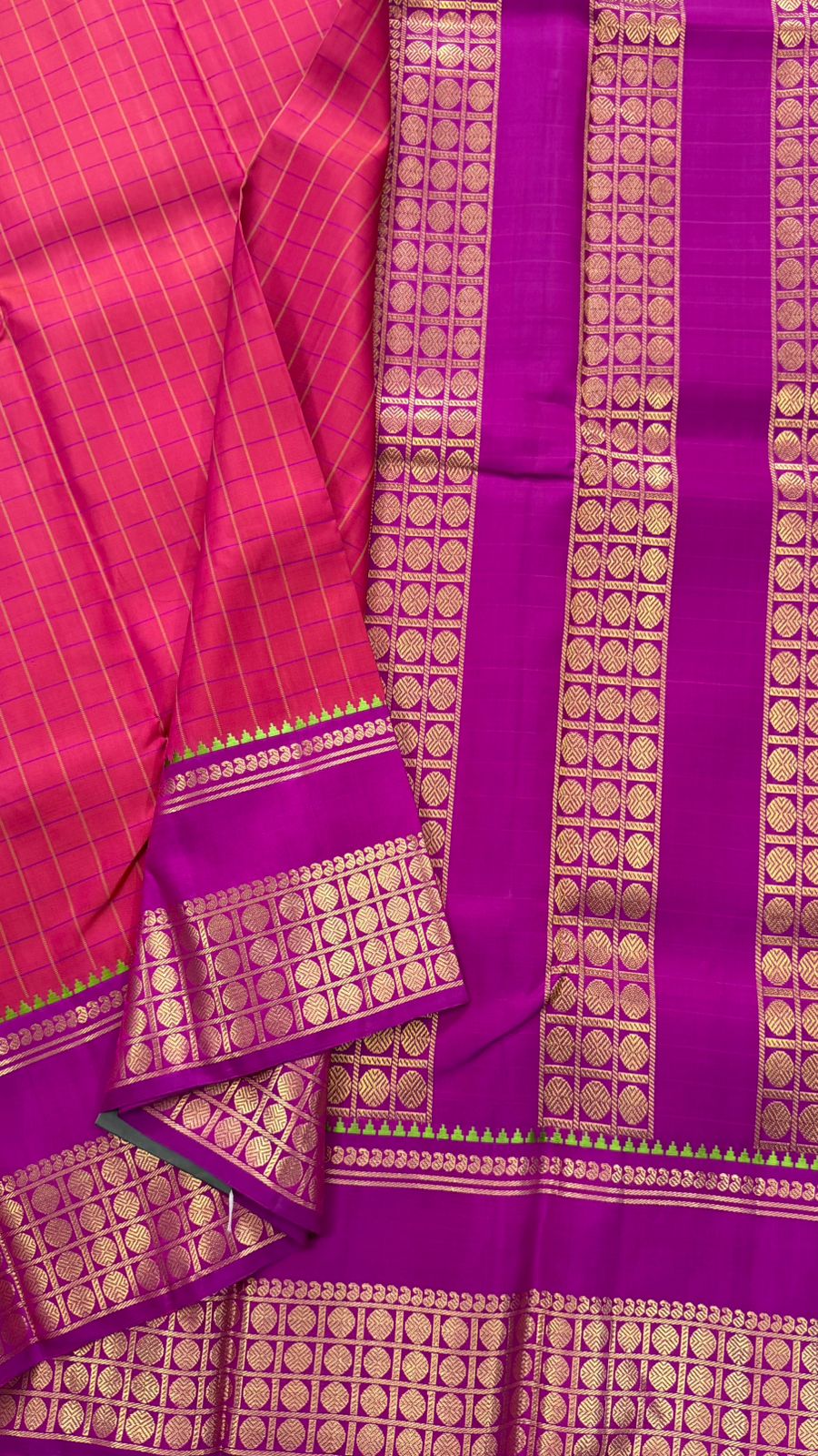 Pinkish kattam and magenta rudraksha border / Kanjipuram silk