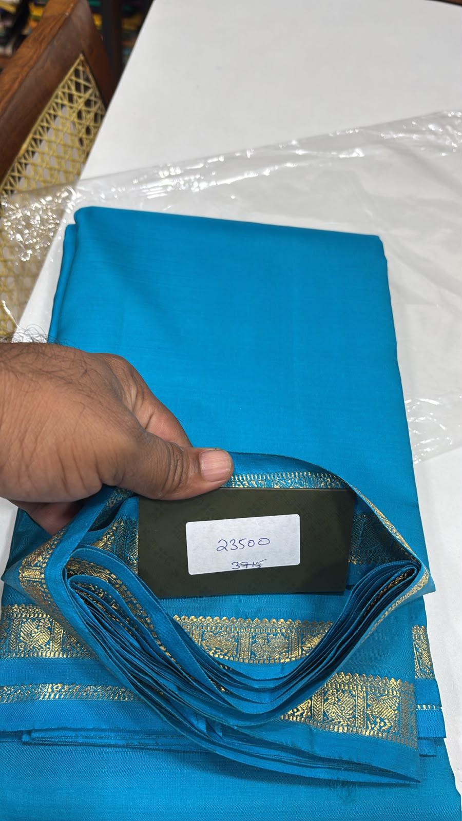 Blue kili / kanjipuram silk