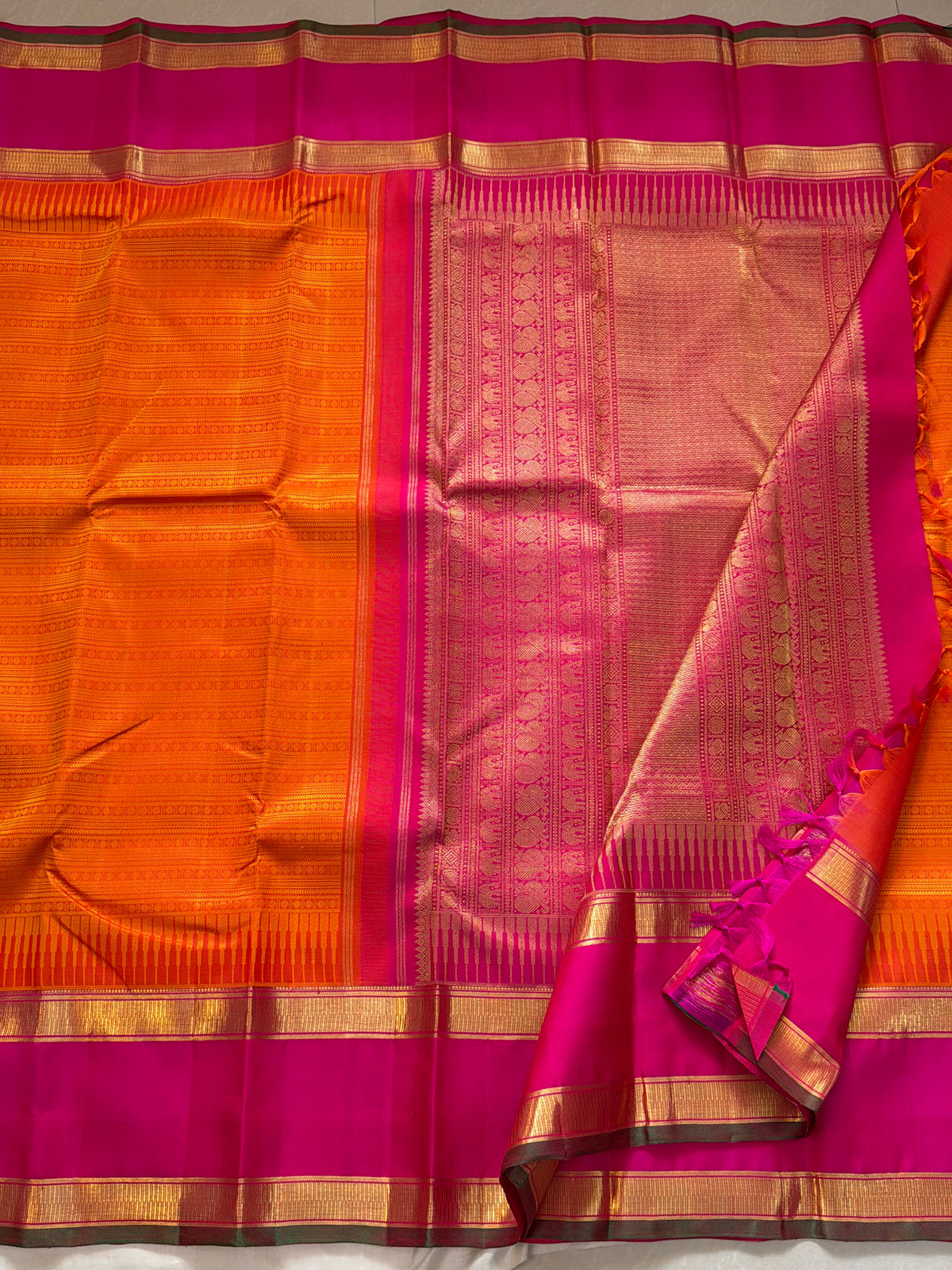 Varisapet orange / pure Zari Kanjipuram silkCLSA10617