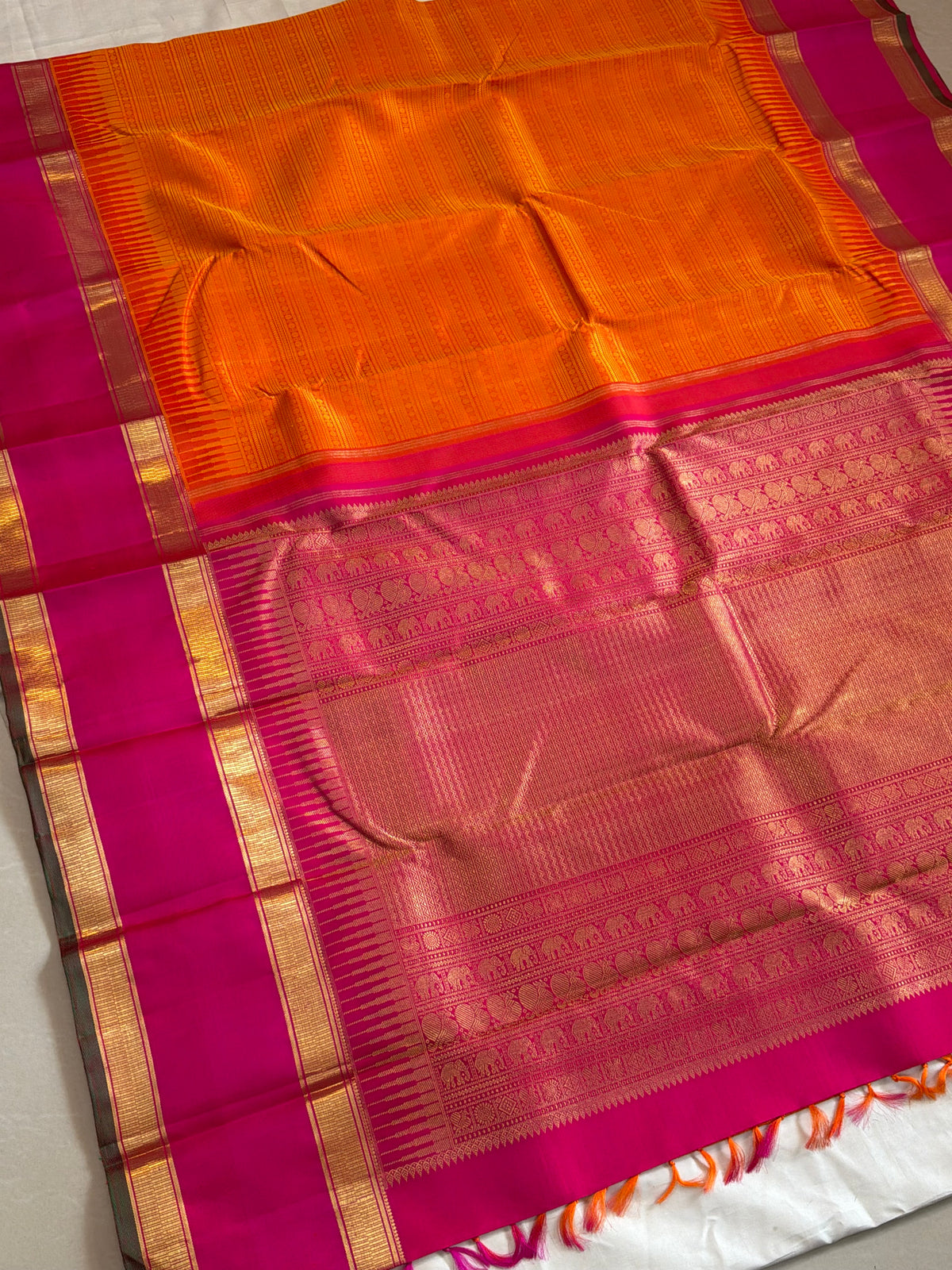 Varisapet orange / pure Zari Kanjipuram silkCLSA10617