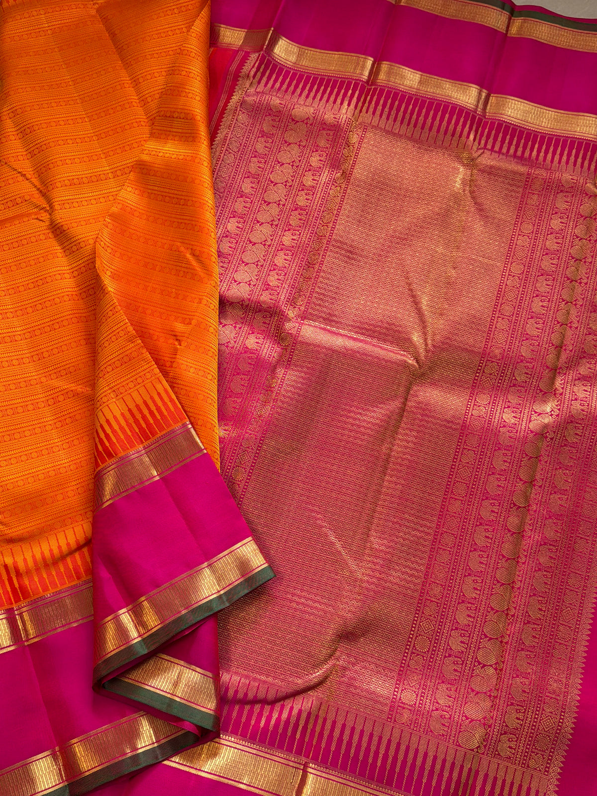 Varisapet orange / pure Zari Kanjipuram silkCLSA10617